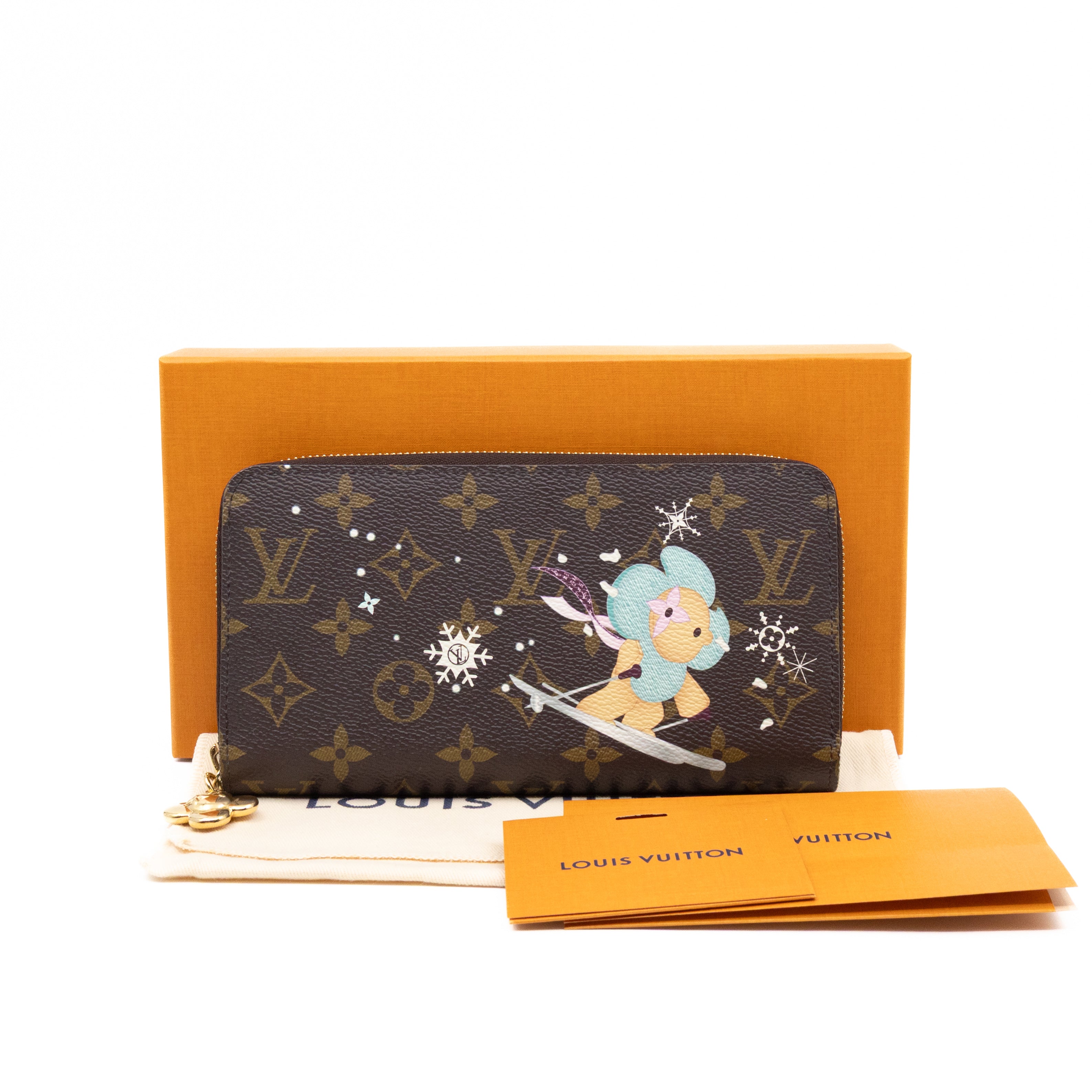 Zippy Wallet Snow Show Monogram
