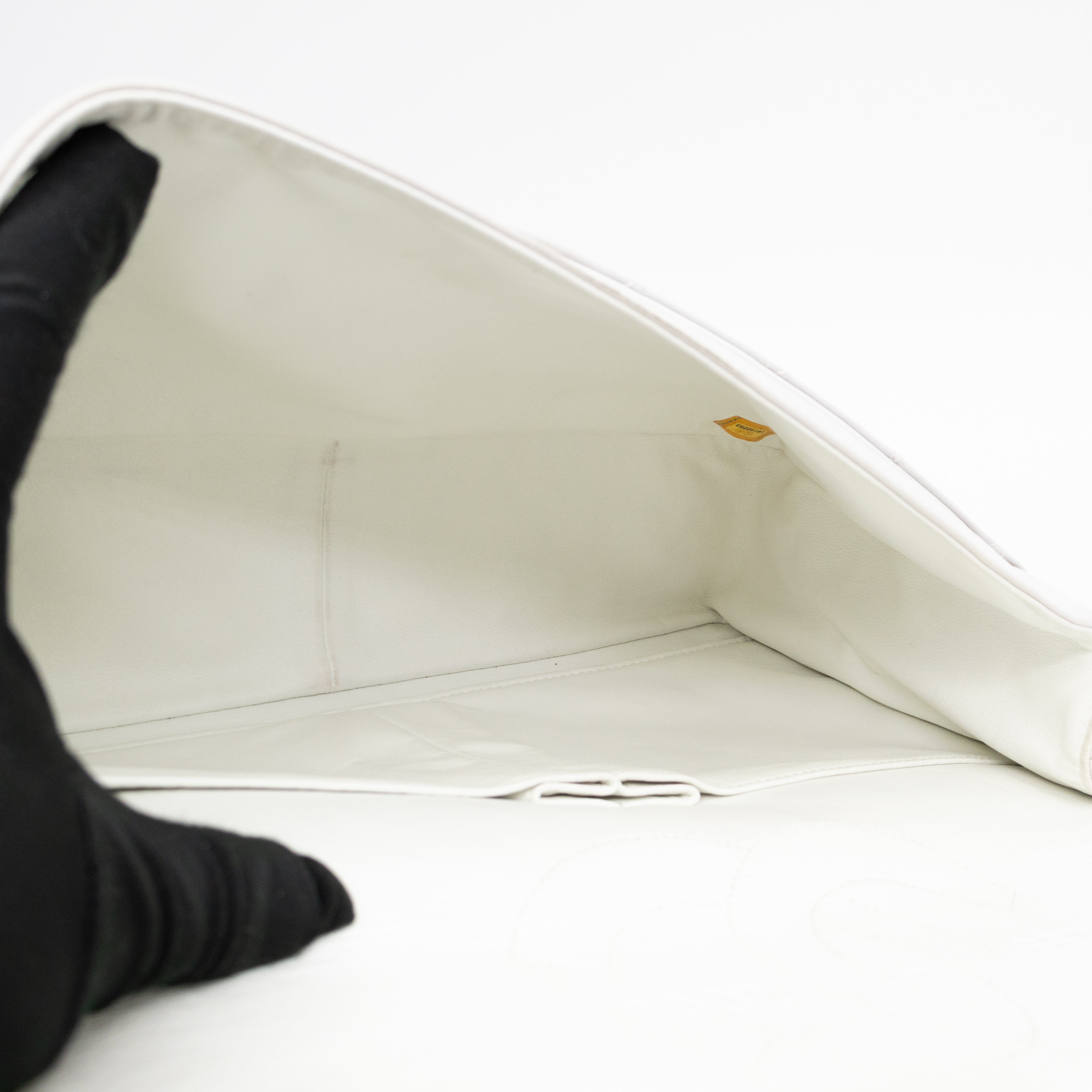 2.55 Reissue 228 Double Flap Bag White Leather