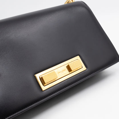 Domino Medium Shoulder Bag Black Smooth Leather