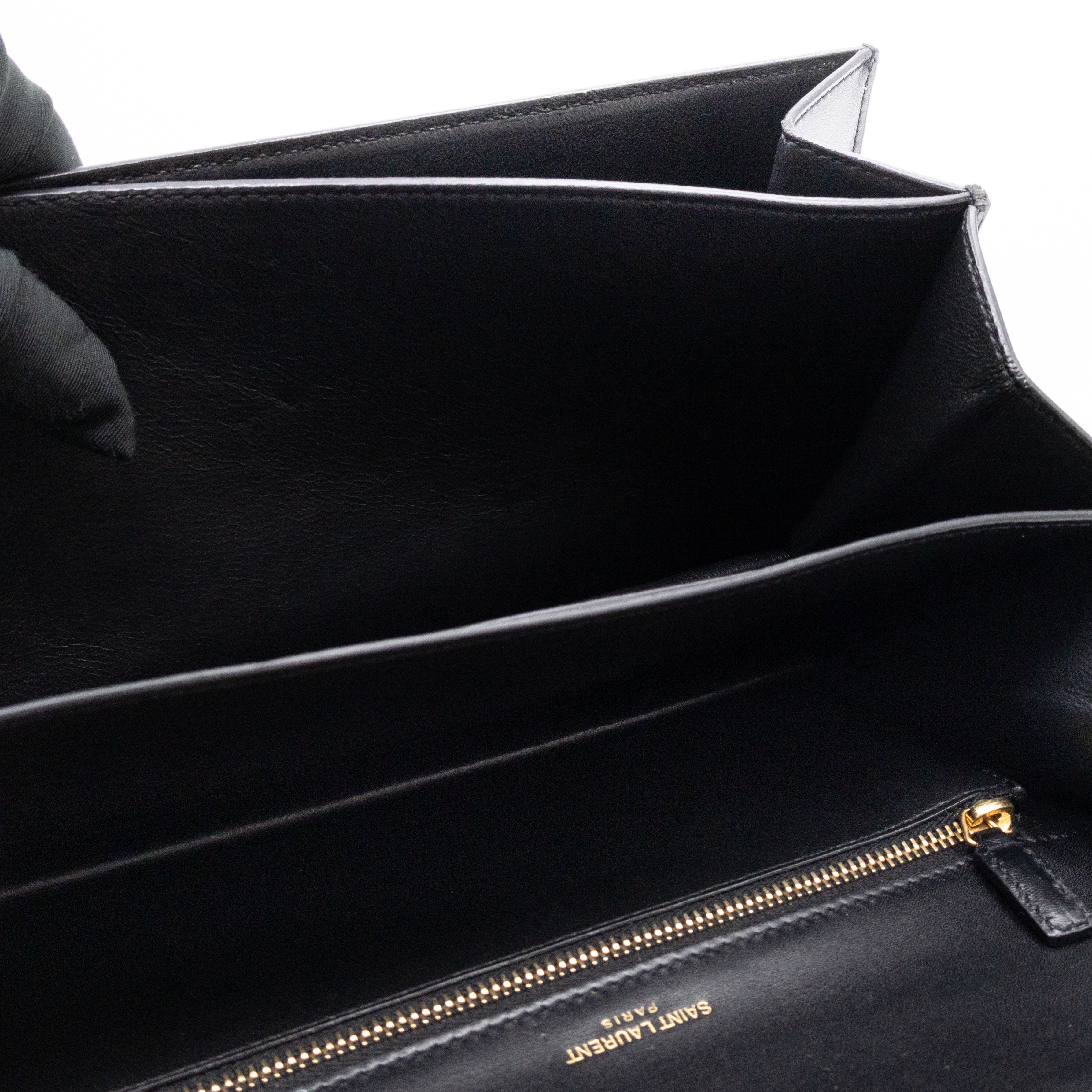 Domino Medium Shoulder Bag Black Smooth Leather