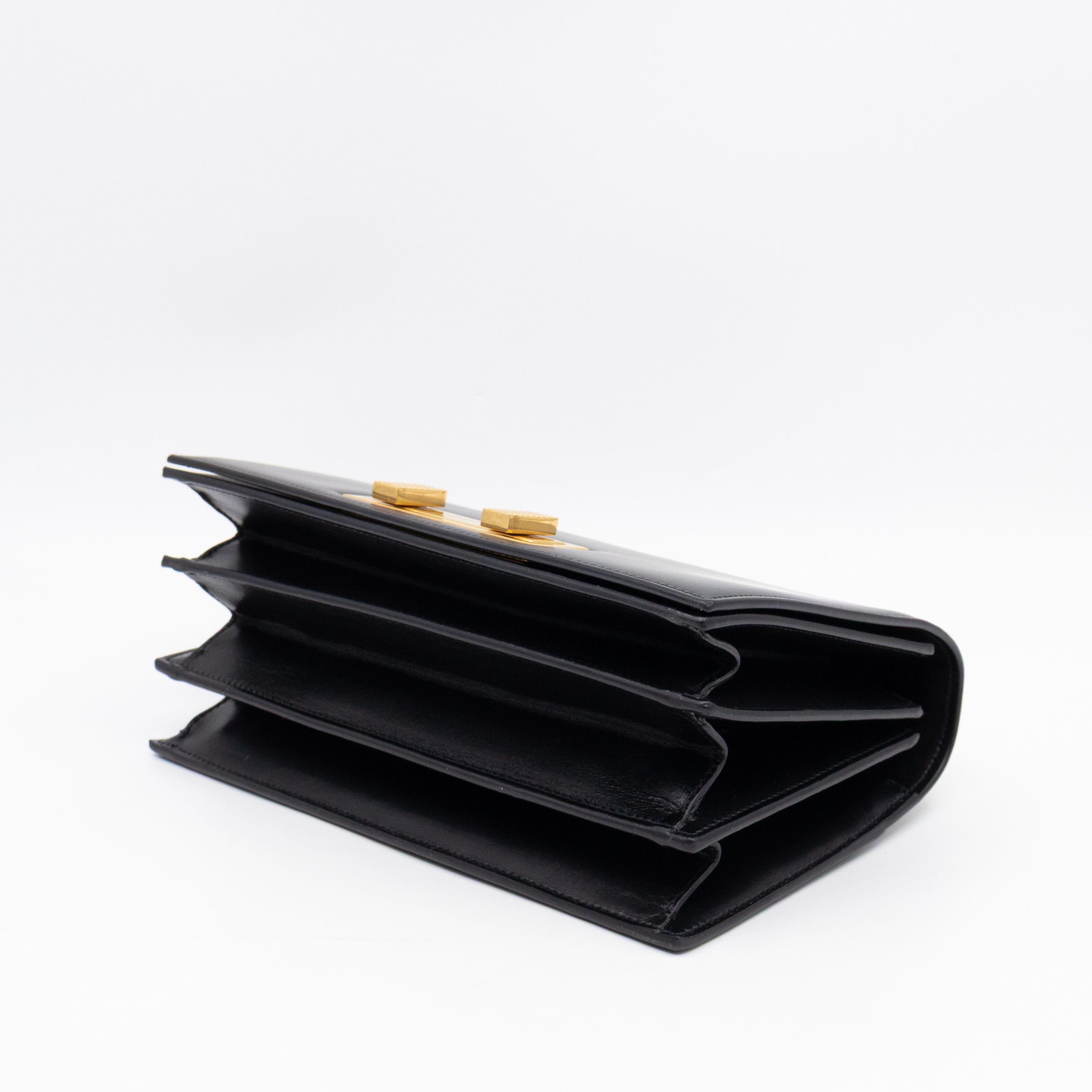 Domino Medium Shoulder Bag Black Smooth Leather