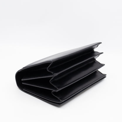Domino Medium Shoulder Bag Black Smooth Leather