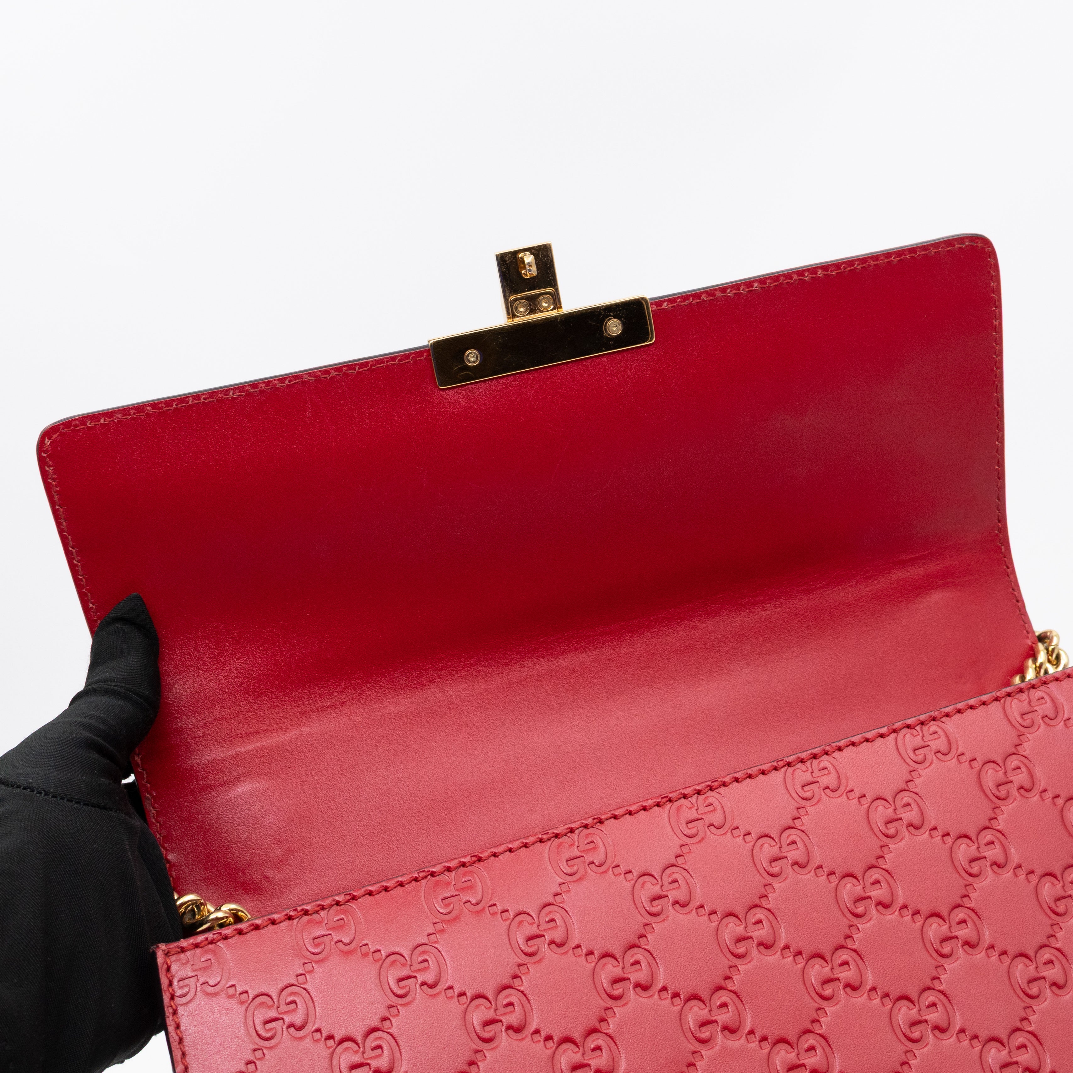 Padlock Flap Bag Medium Hibiscus Red GG Guccissima