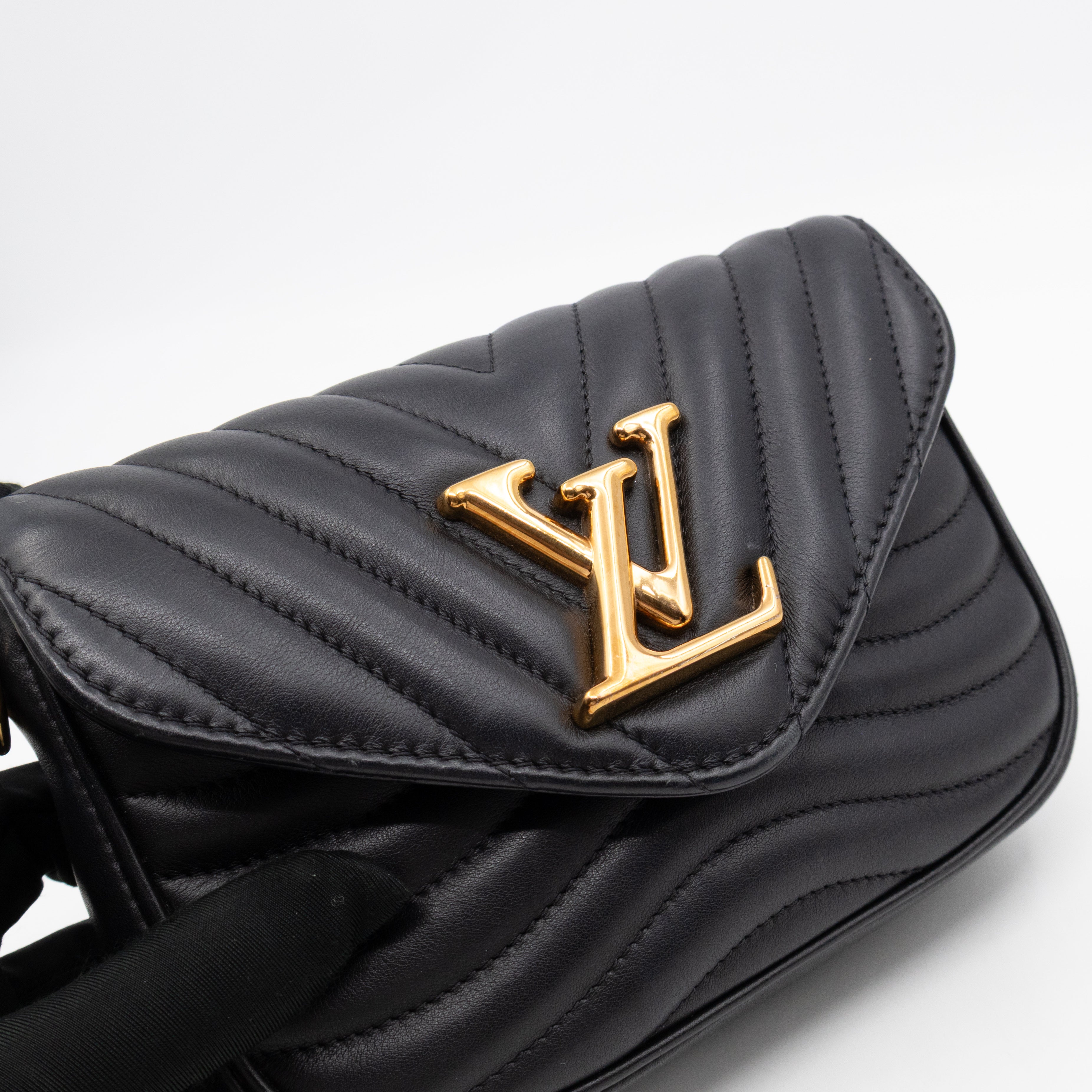 New Wave Multi Pochette Black Leather