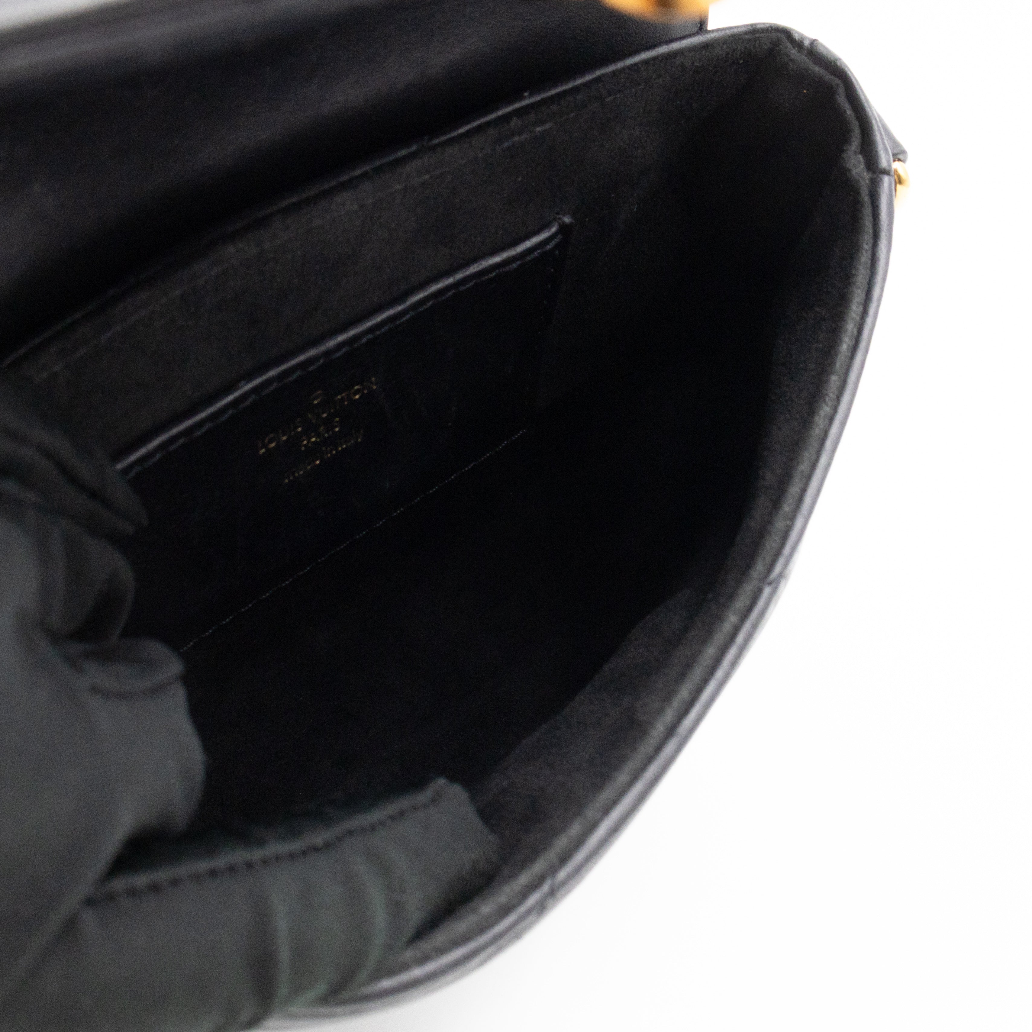New Wave Multi Pochette Black Leather