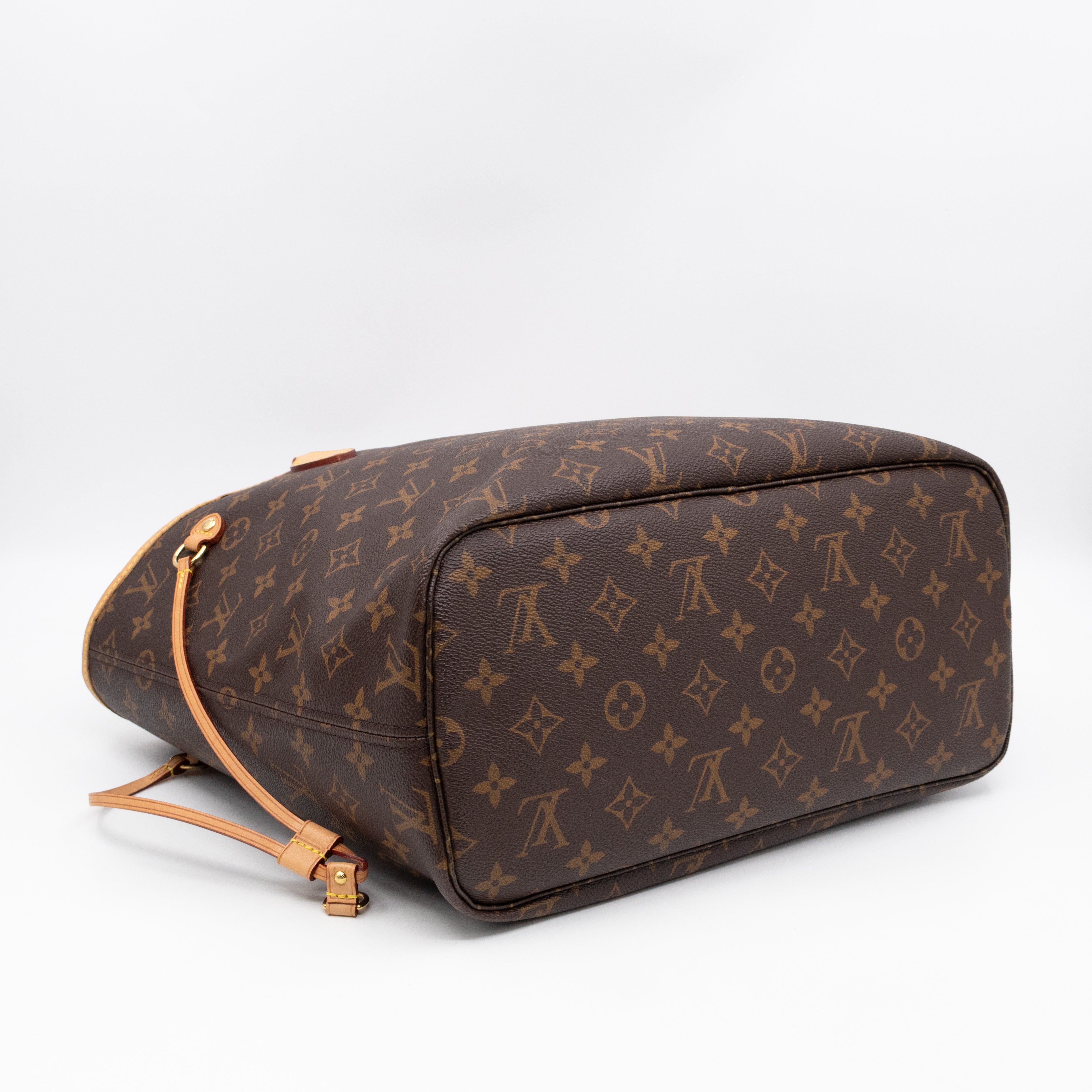 Neverfull MM Monogram Cerise