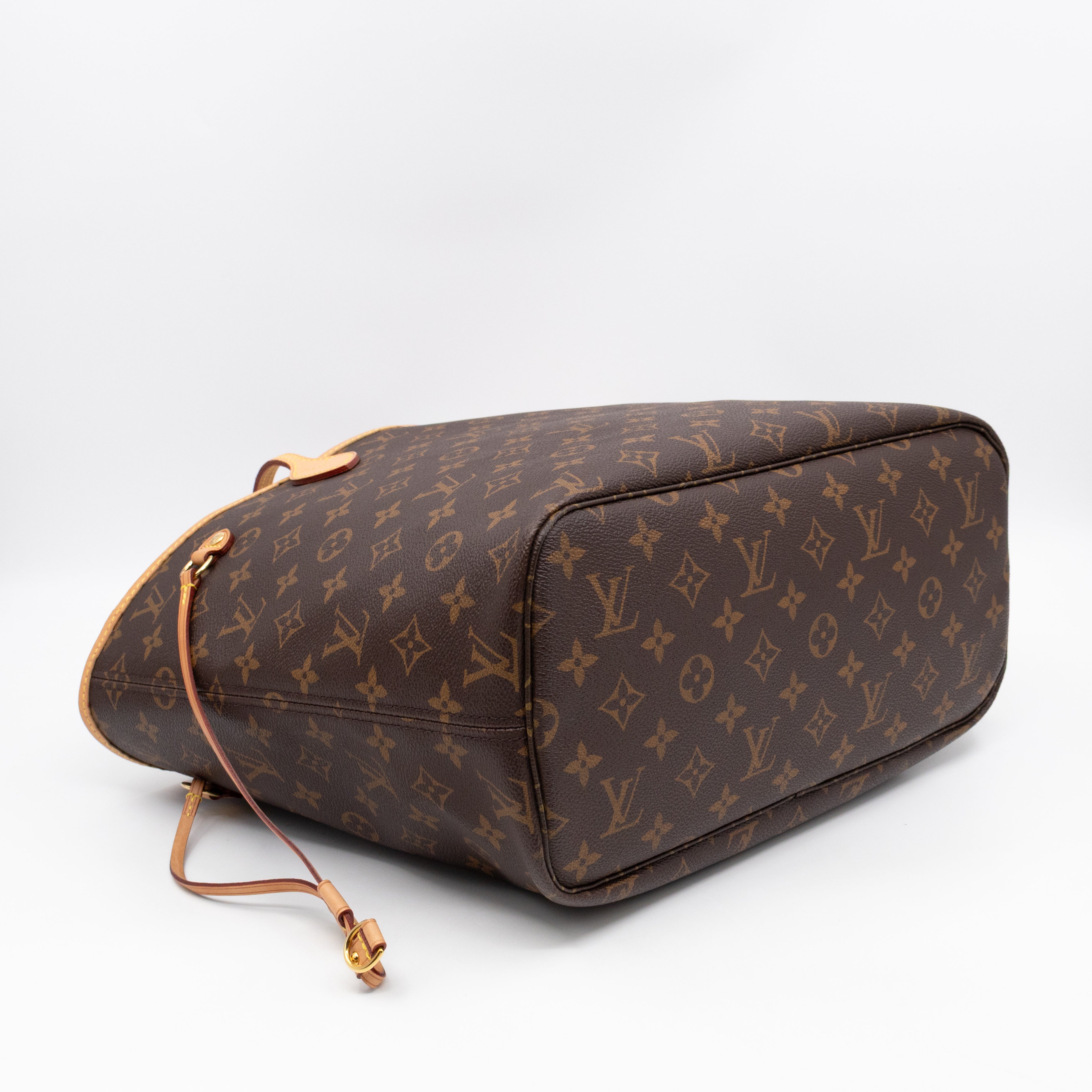 Neverfull MM Monogram Cerise