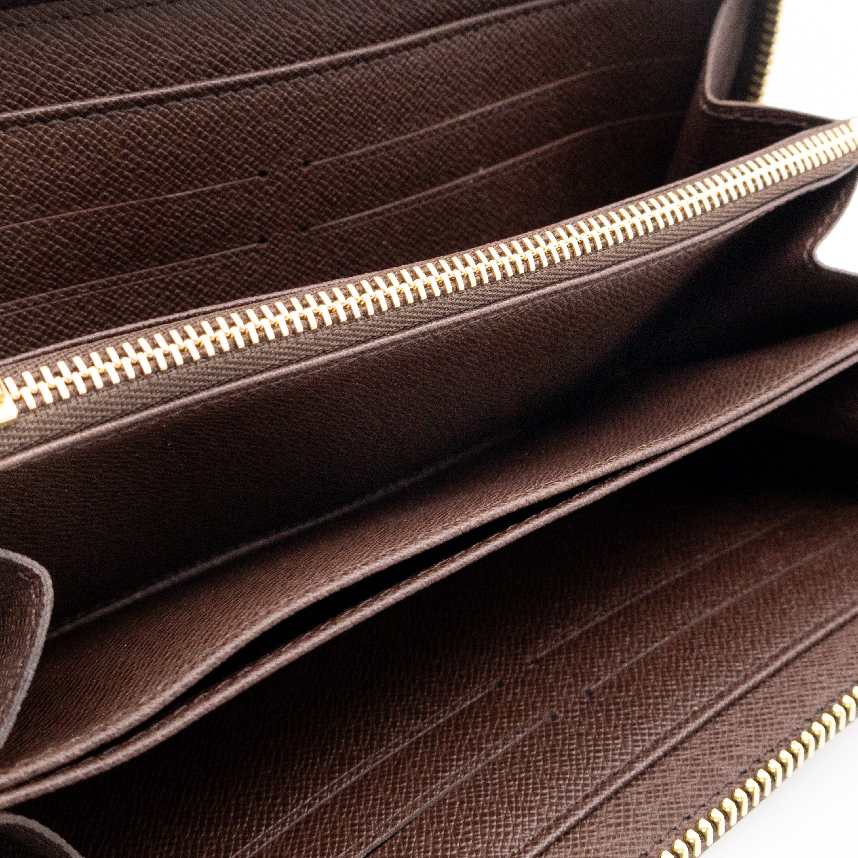 Compact Zippy Wallet Damier Ebene