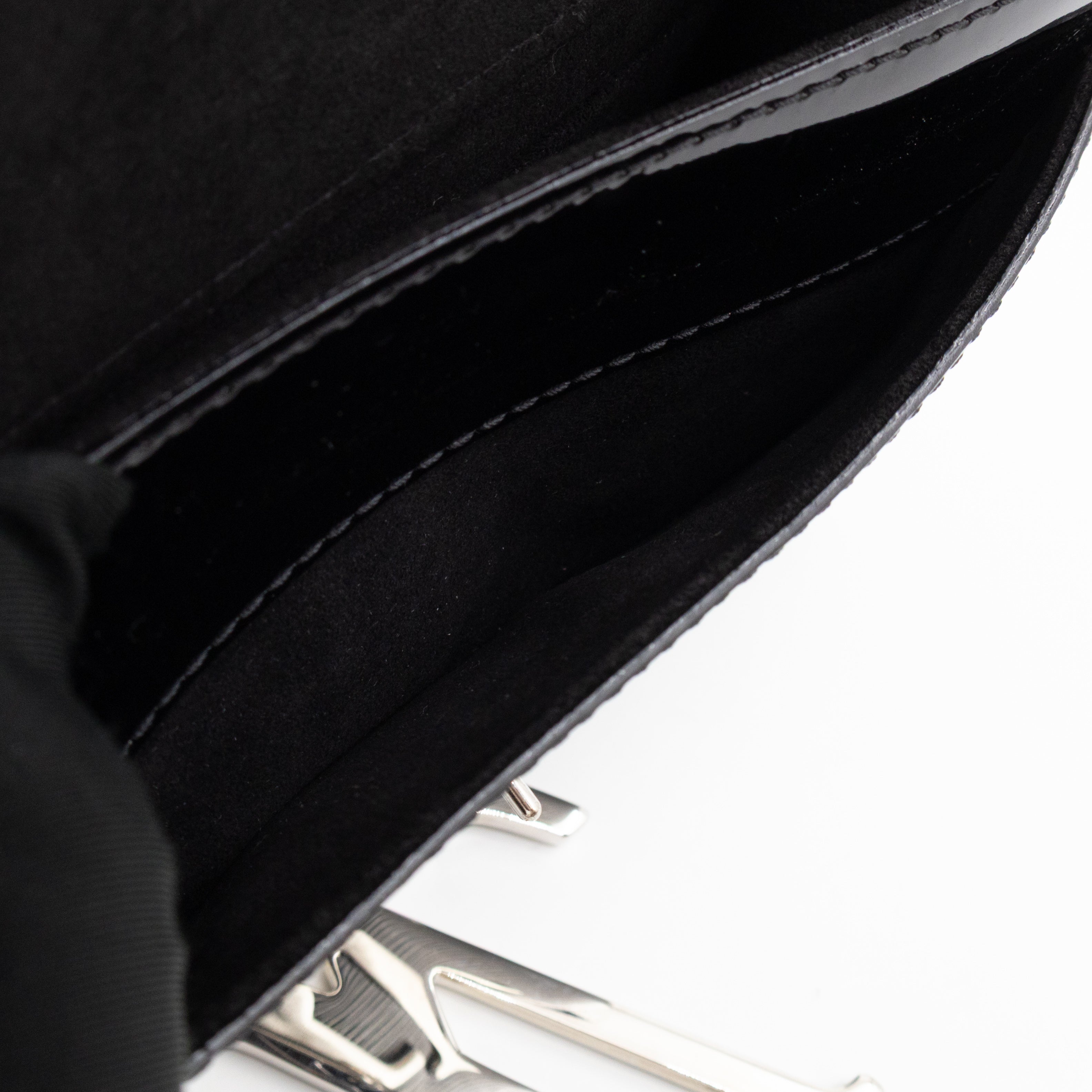 Pochette Louise PM Black Epi Leather