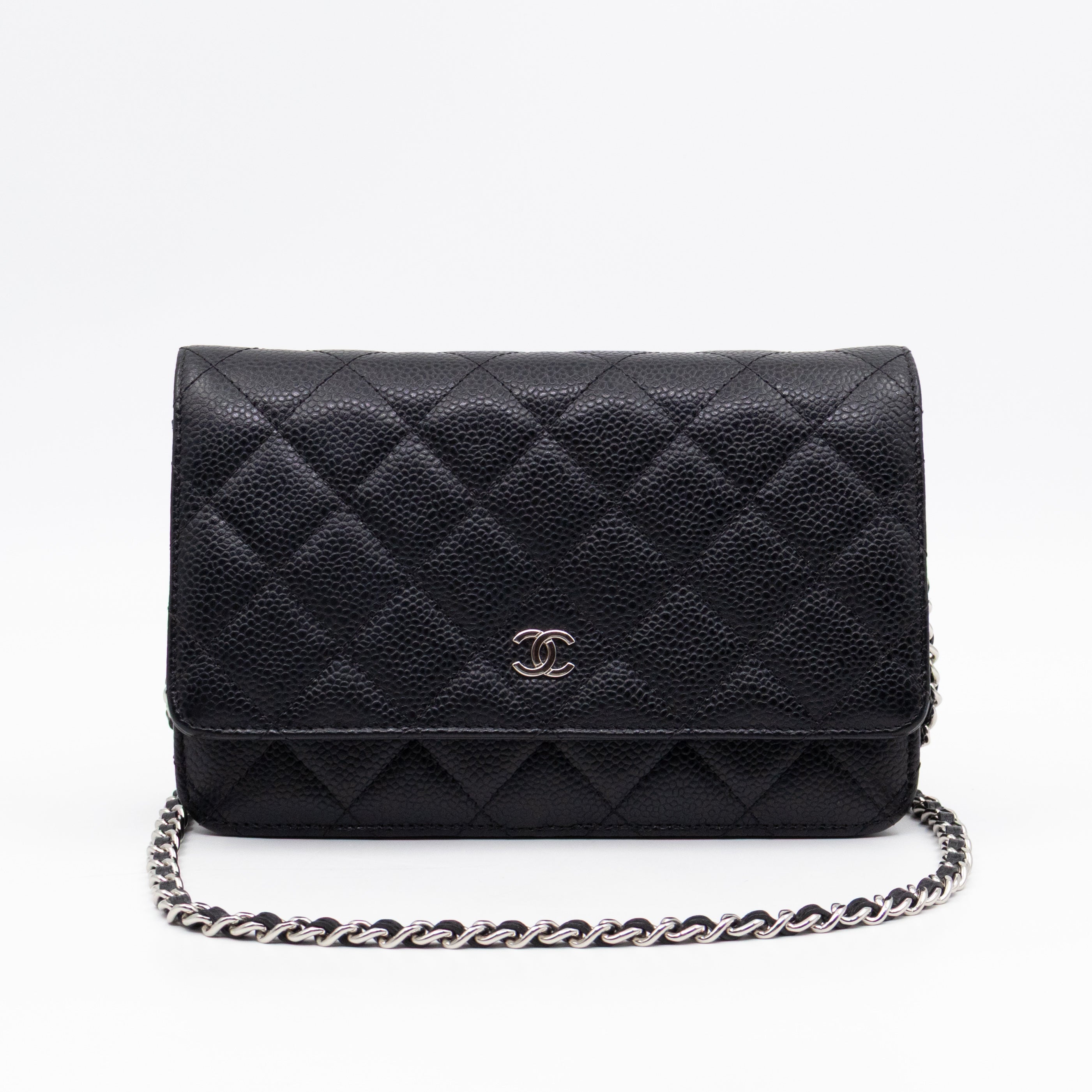 Classic Wallet On Chain Black Caviar Silver