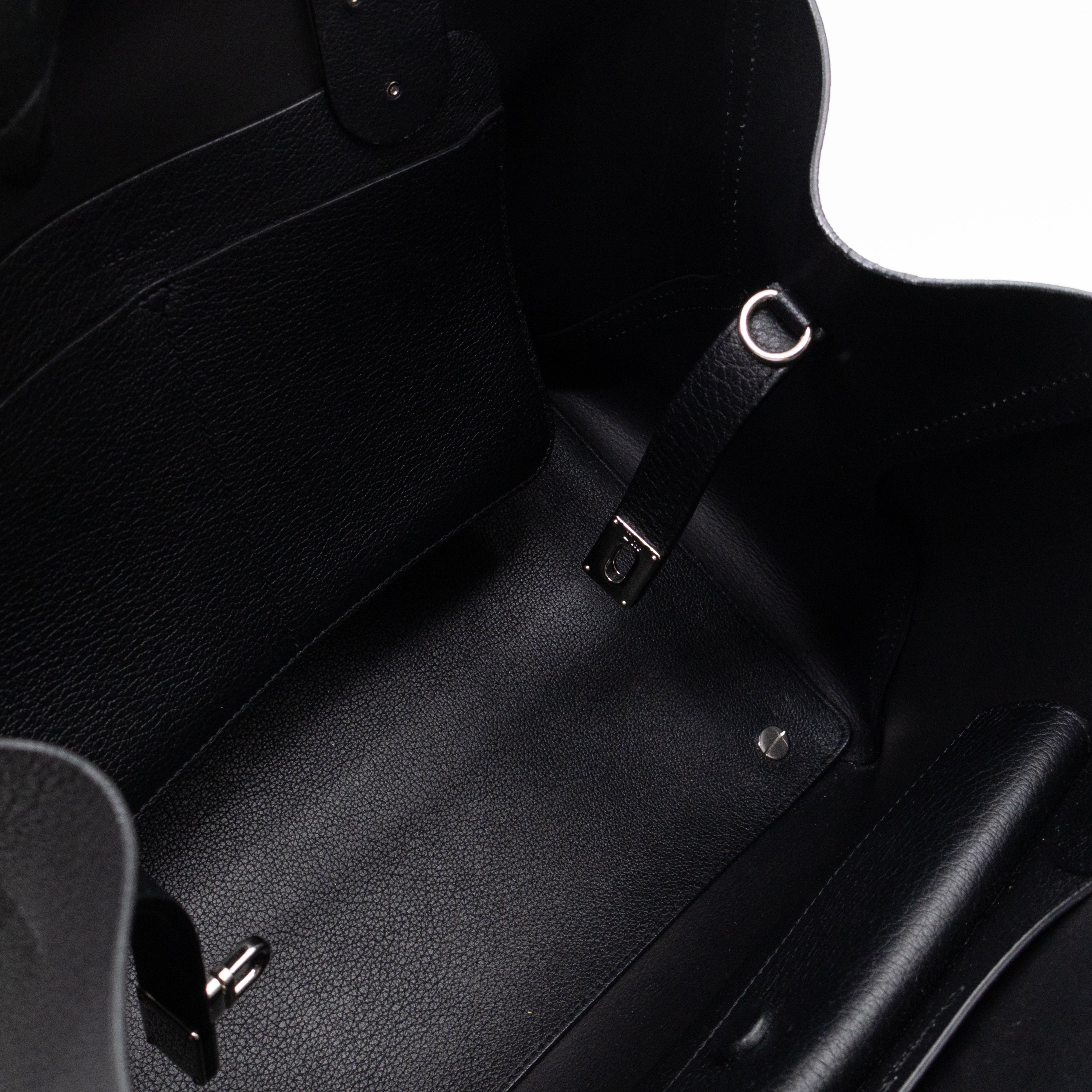 Open Bar Bag Black Leather