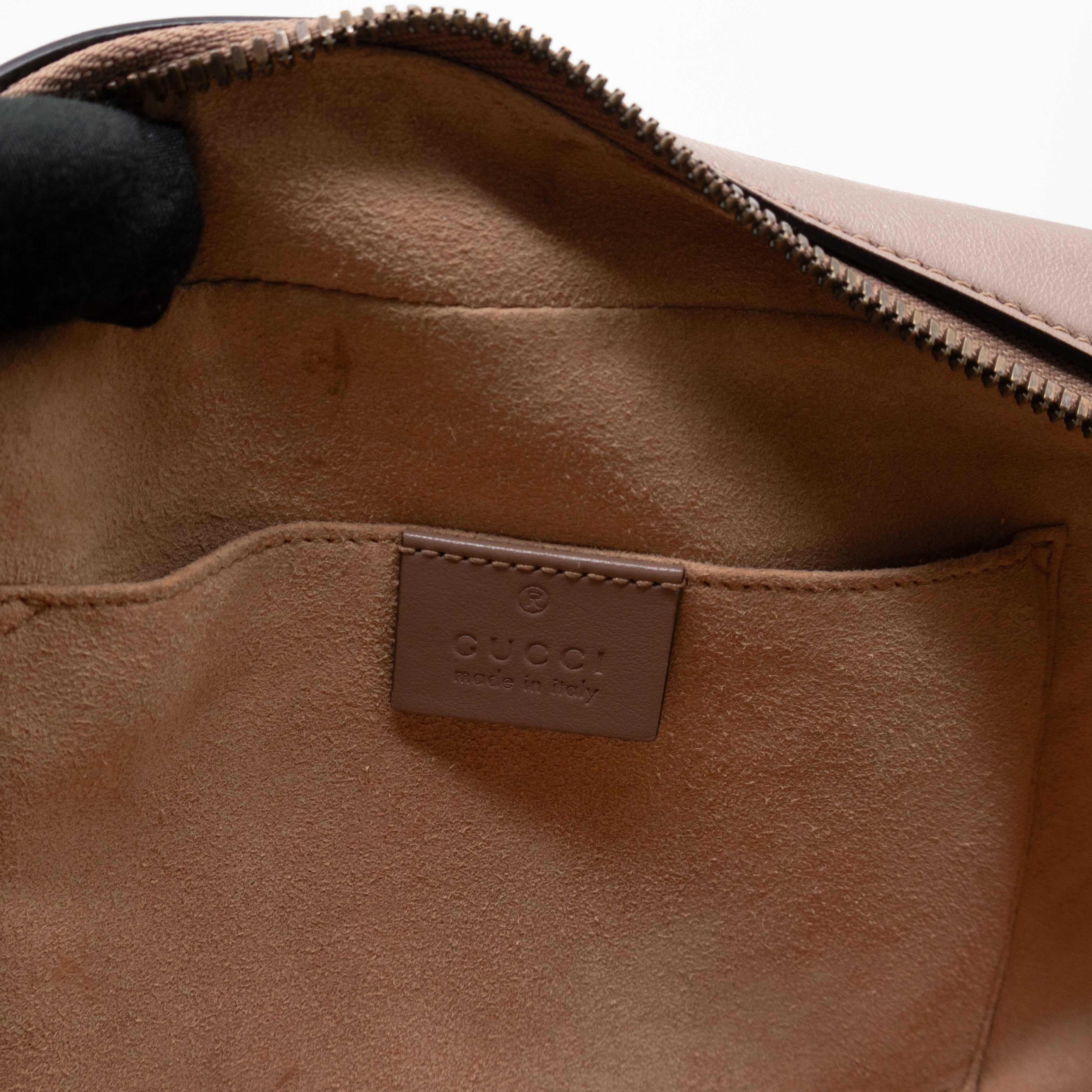 GG Marmont Small Camera Bag Beige Leather