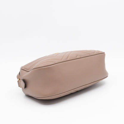 GG Marmont Small Camera Bag Beige Leather