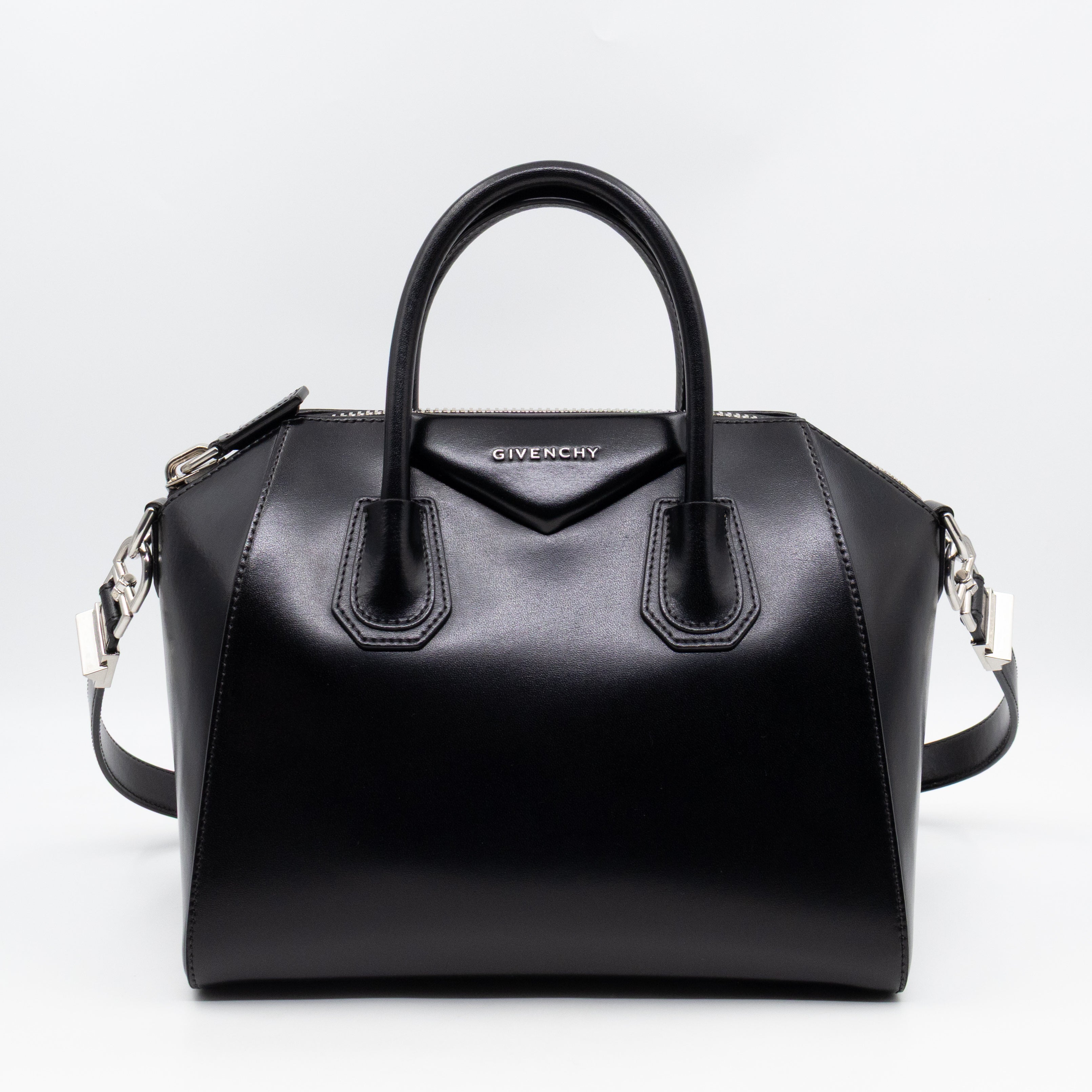 Antigona Small Black Leather