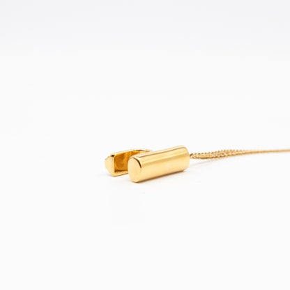 LV & Me Necklace "h" Pendant Gold