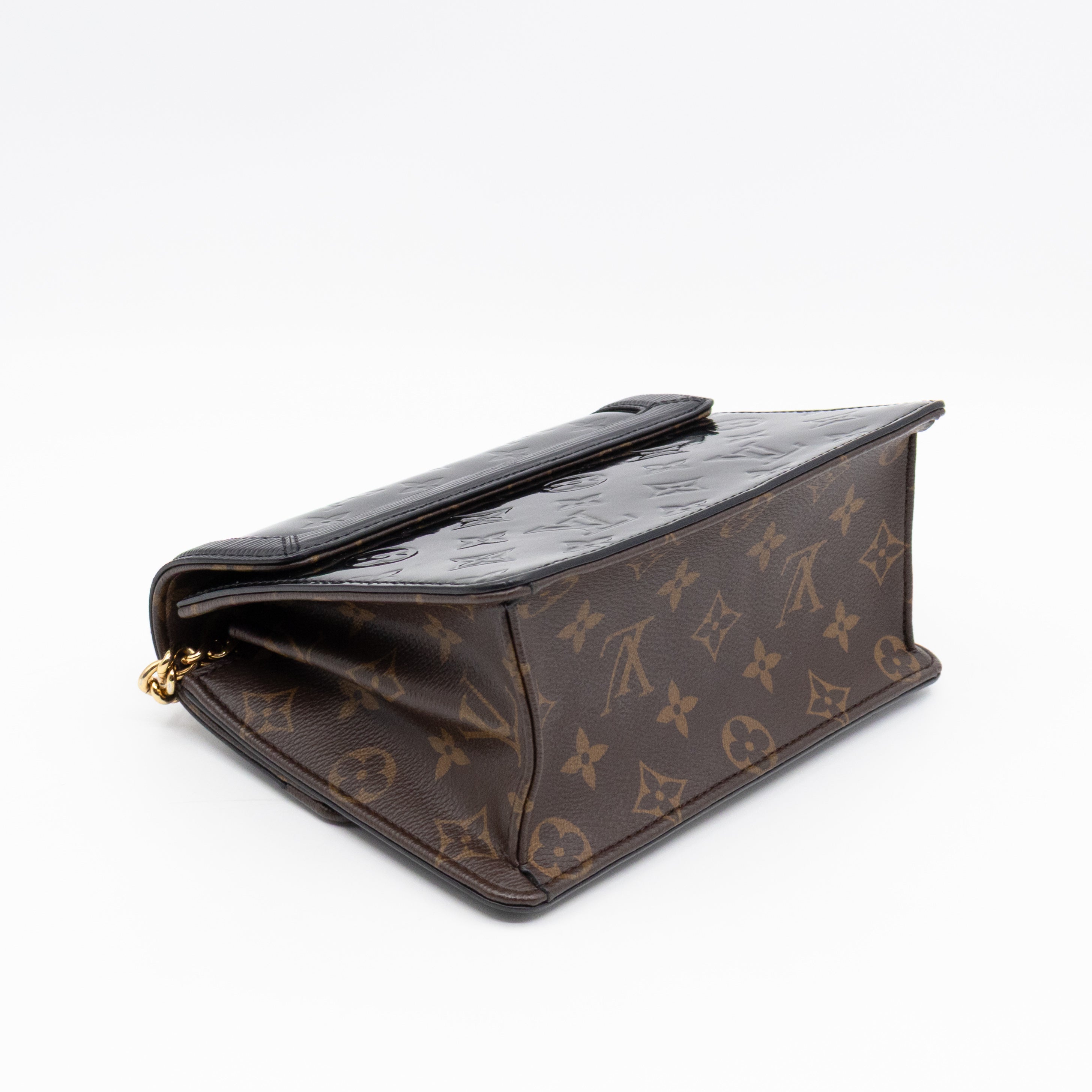 Wynwood Black Vernis Epi Monogram