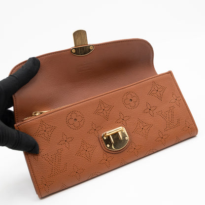 Amelia Clutch Wallet Cognac Mahina Leather