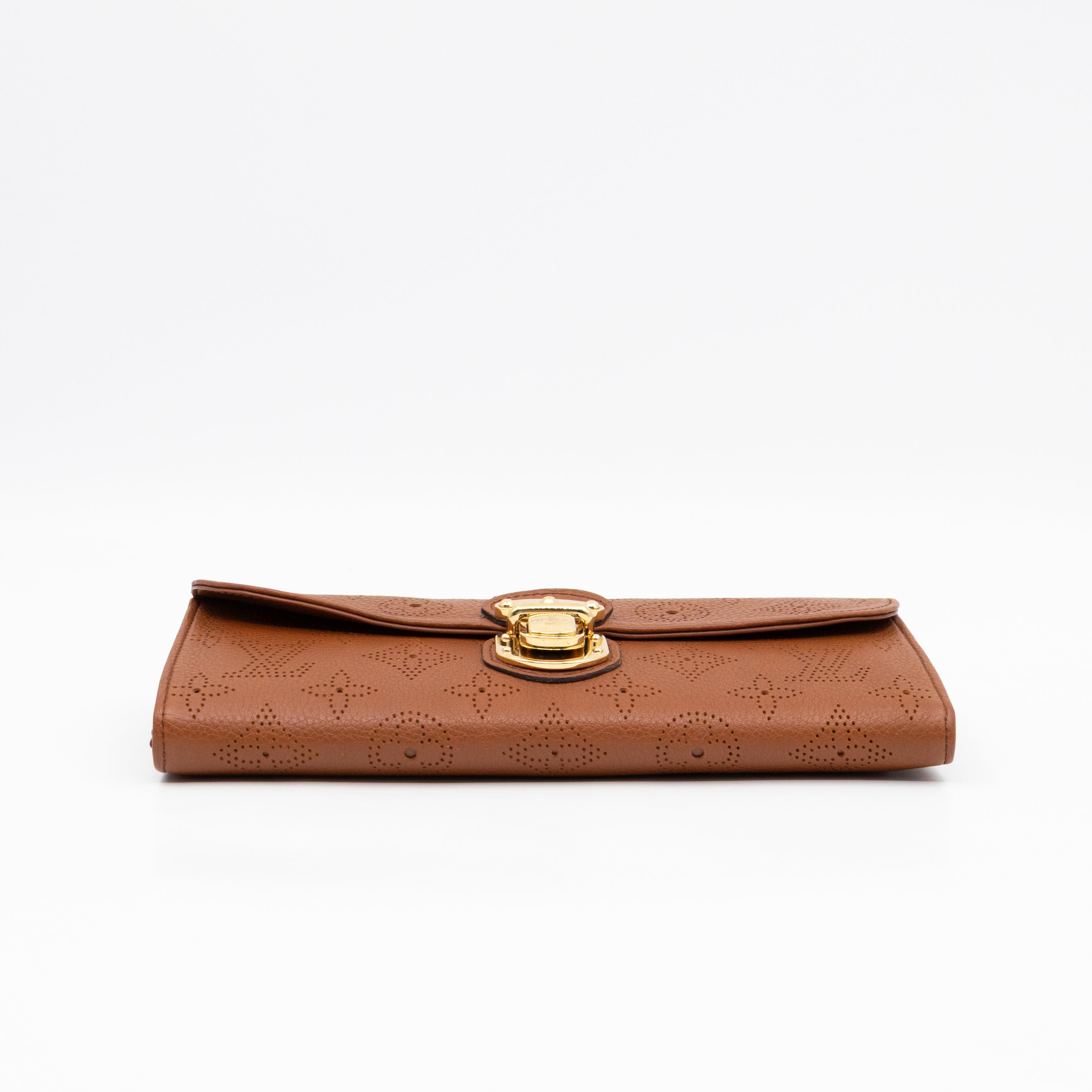 Amelia Clutch Wallet Cognac Mahina Leather