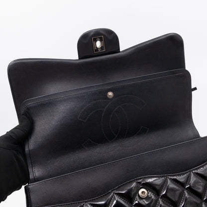 Classic Double Flap Jumbo Black Patent Leather