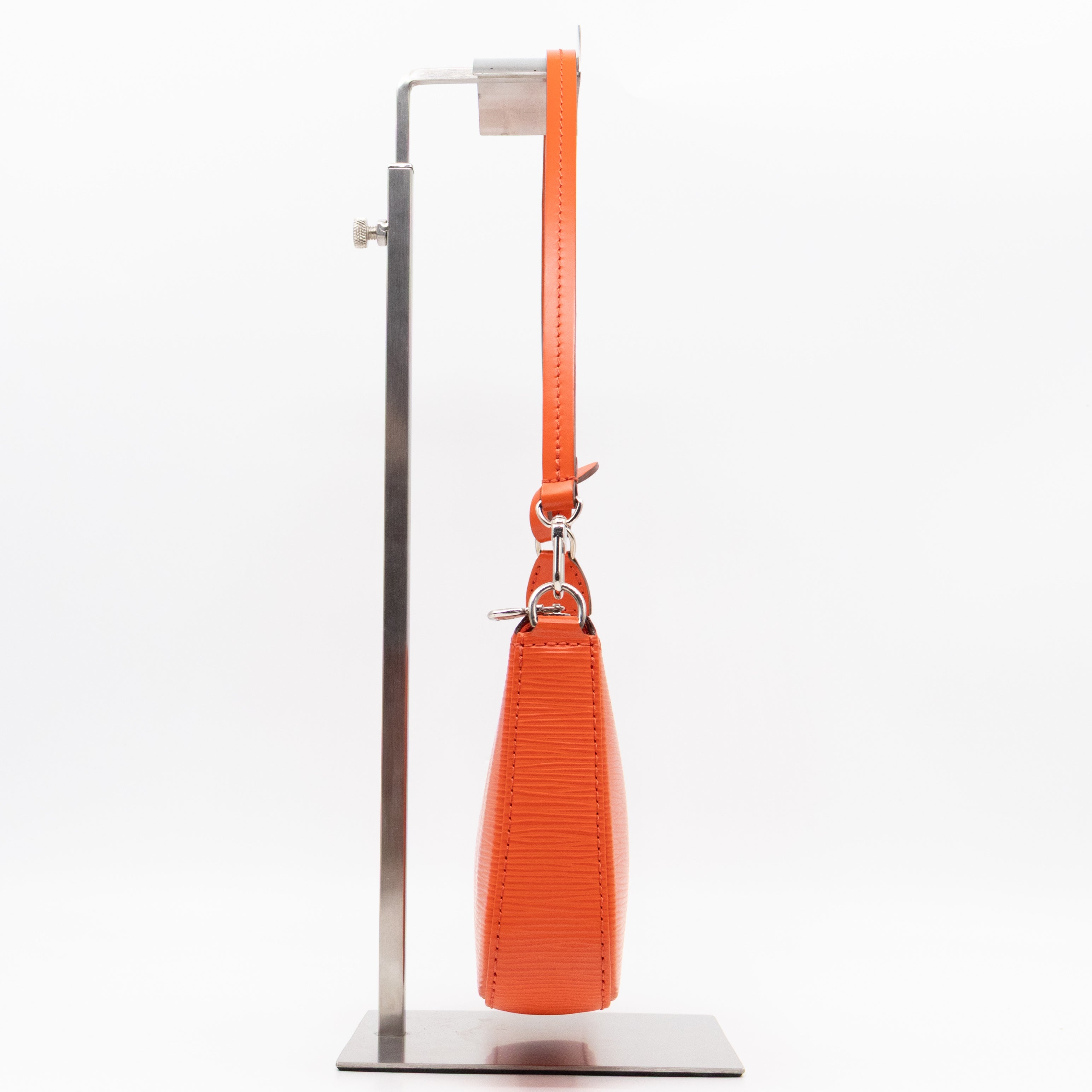 Pochette Accessoires Orange Epi Leather