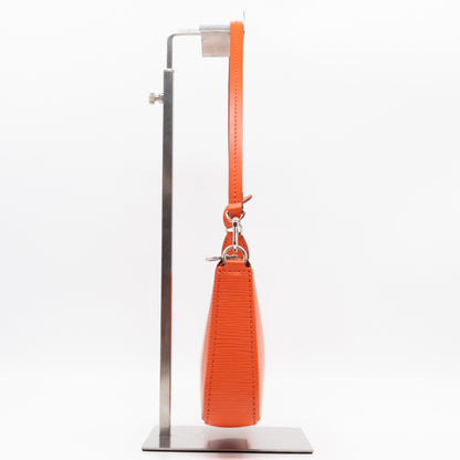 Pochette Accessoires Orange Epi Leather