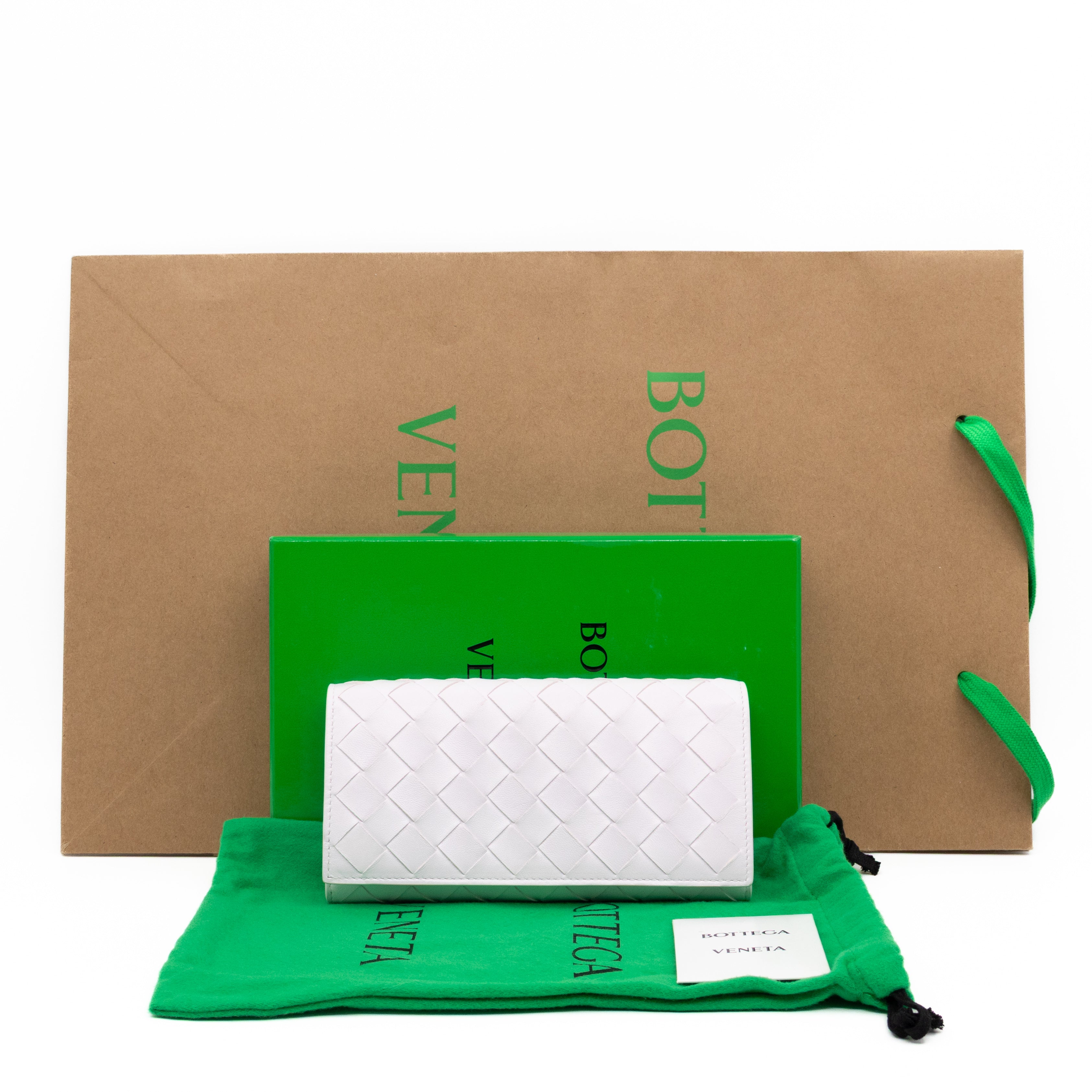 Intrecciato Large Flap Wallet Light Pink Leather