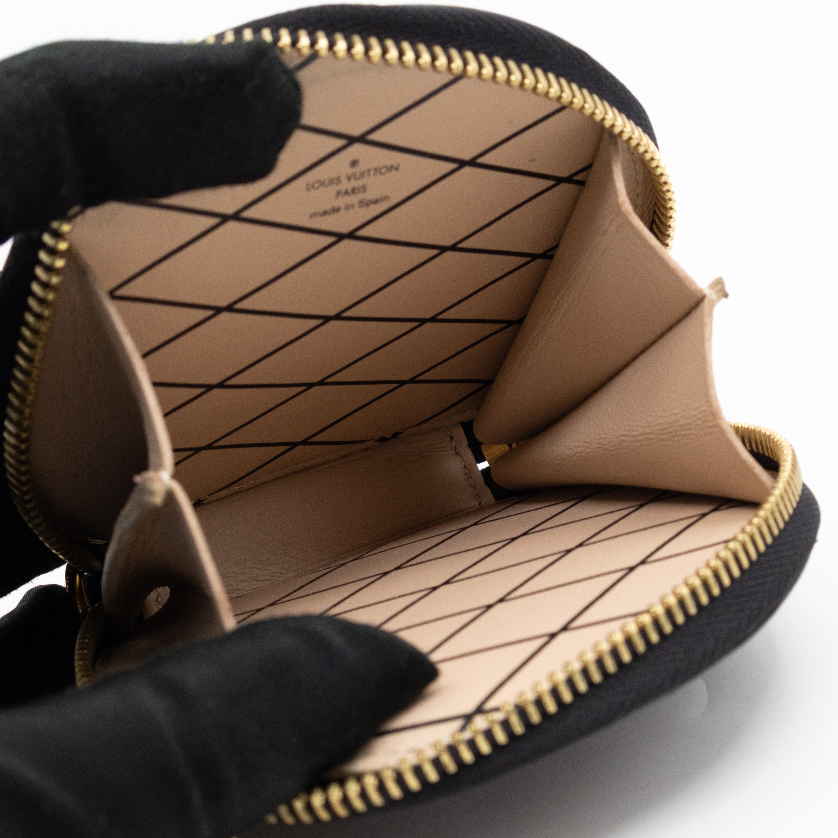 Micro Boite Chapeau Coin Purse Monogram Black