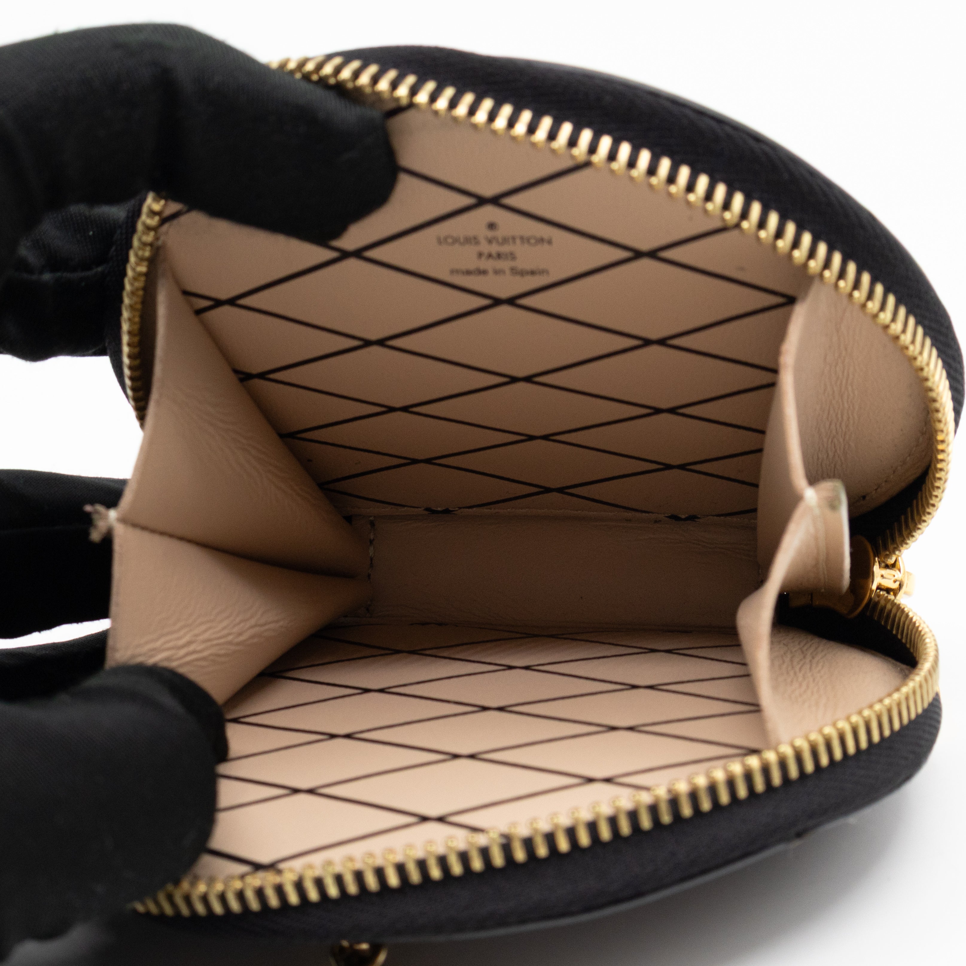 Micro Boite Chapeau Coin Purse Monogram Black