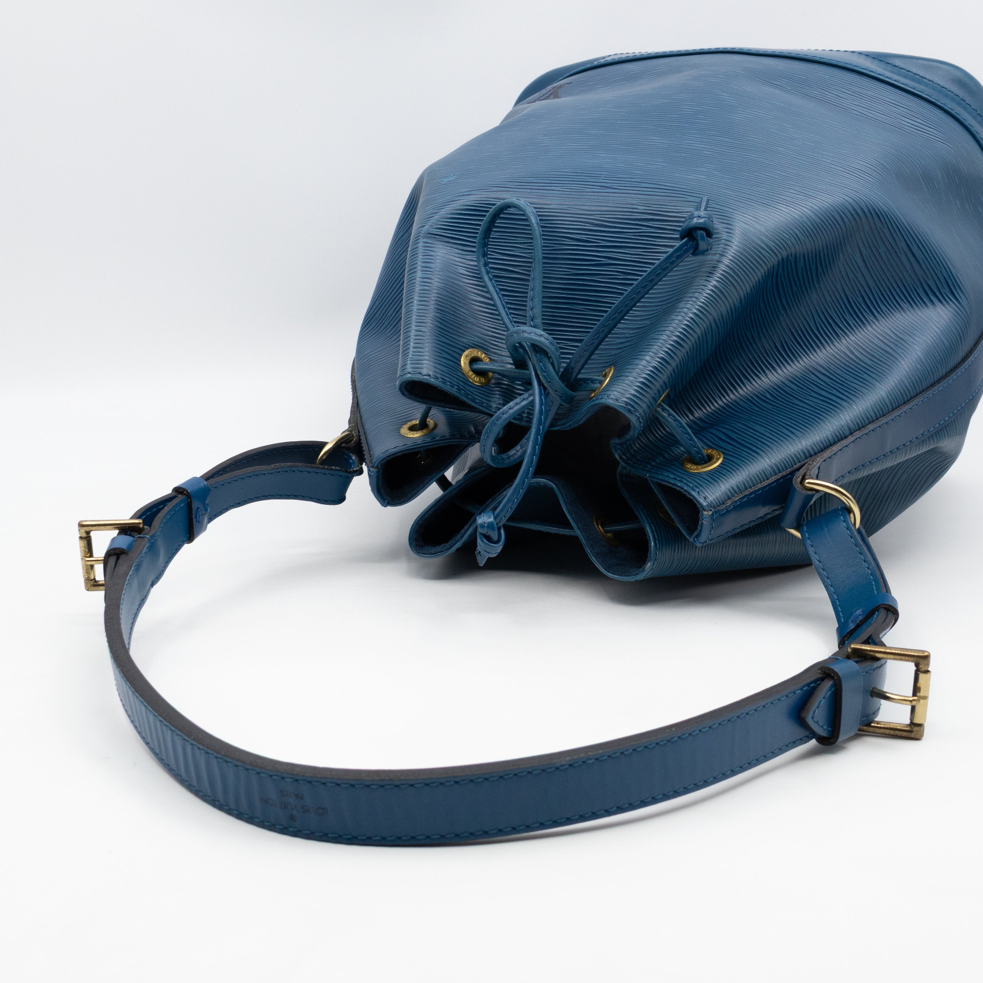 Noe Blue Epi Leather