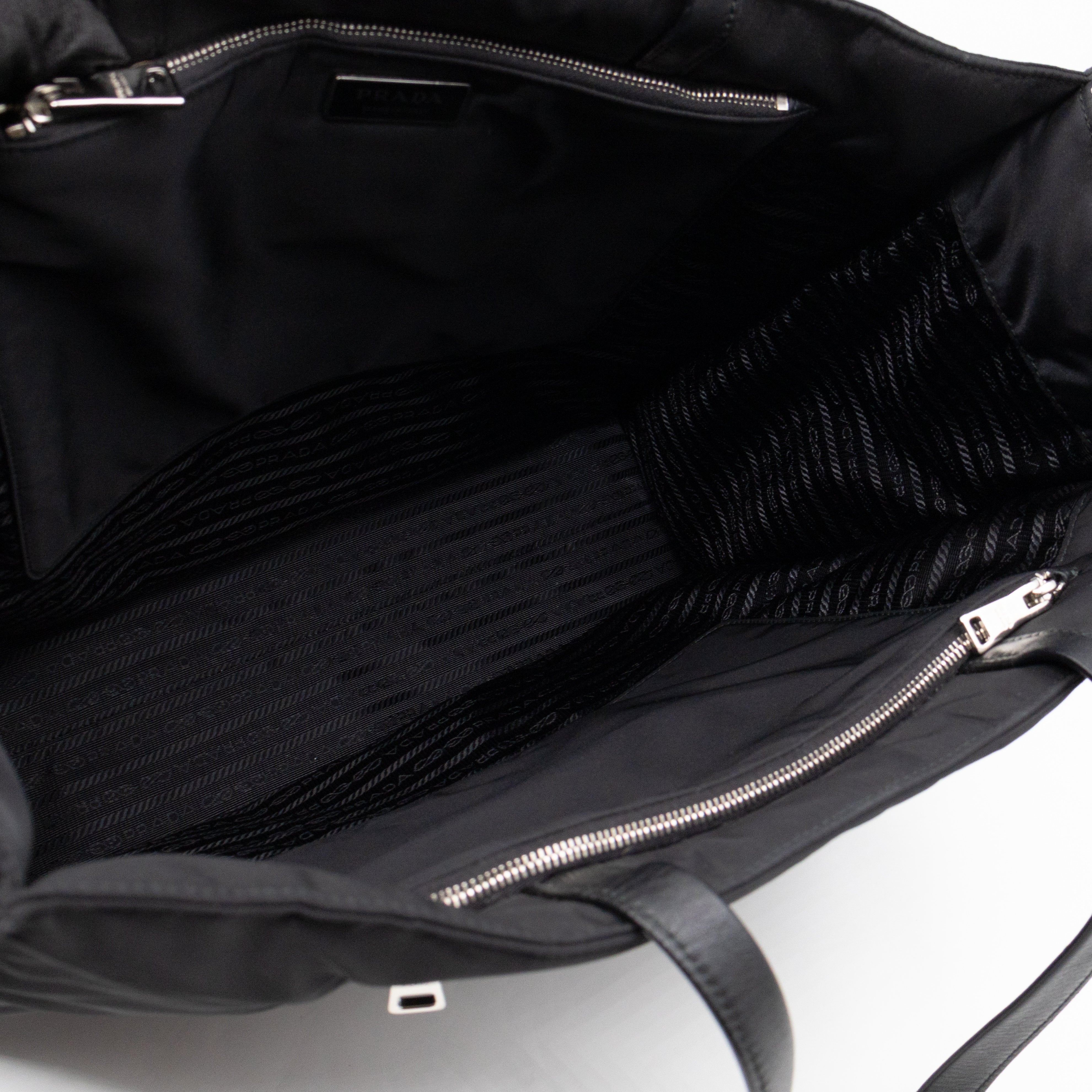 Front Pocket Tote Tessuto Nylon Black