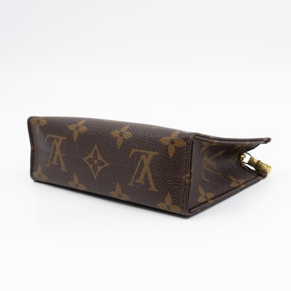 Toiletry Pouch 15 Monogram