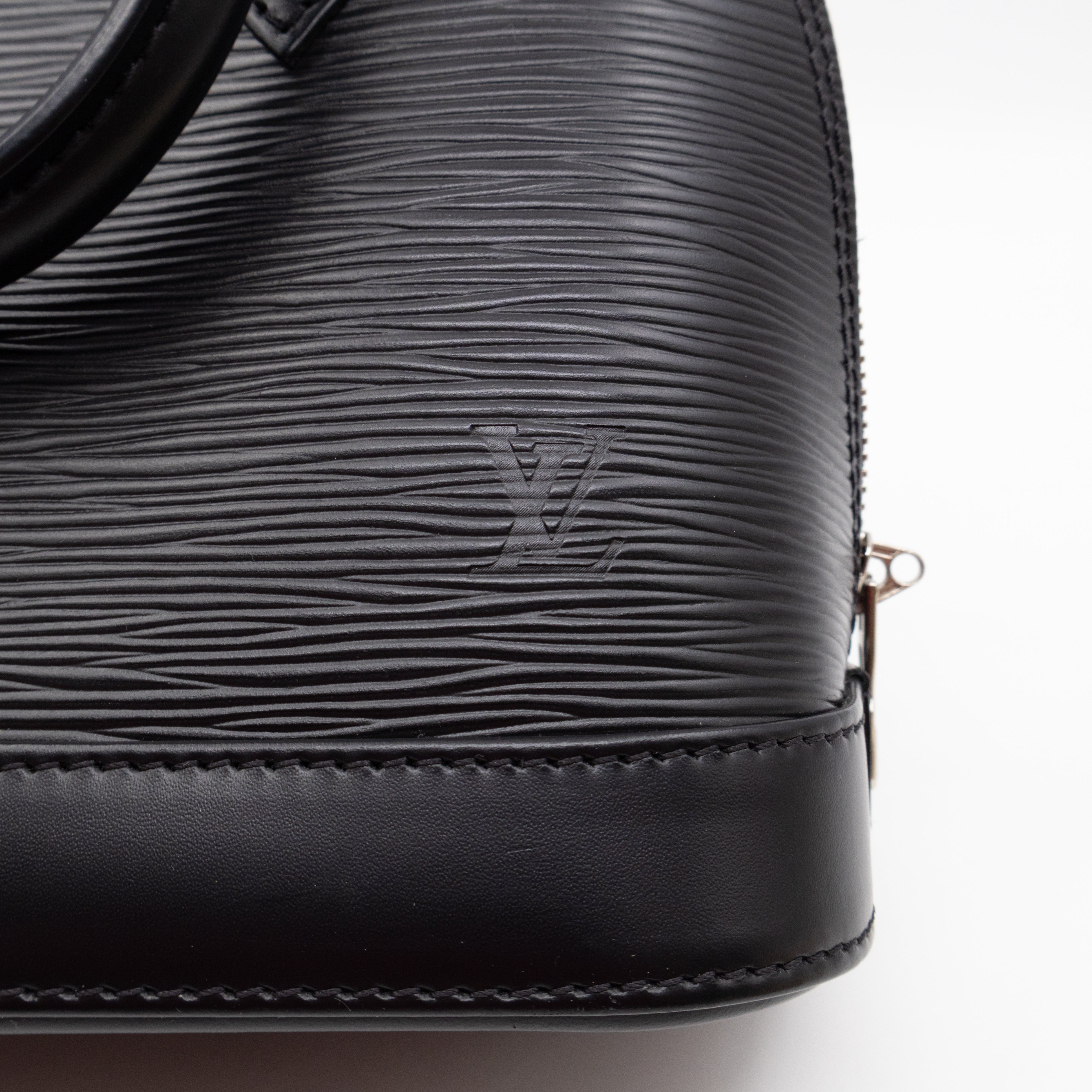 Alma BB Black Epi Leather