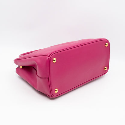 Galleria Medium Double Zip Fuxia Pink Saffiano