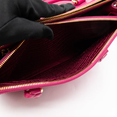 Galleria Small Double Zip Fuchsia Pink Saffiano