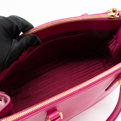 Galleria Medium Double Zip Fuxia Pink Saffiano