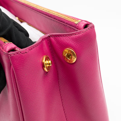 Galleria Small Double Zip Fuchsia Pink Saffiano