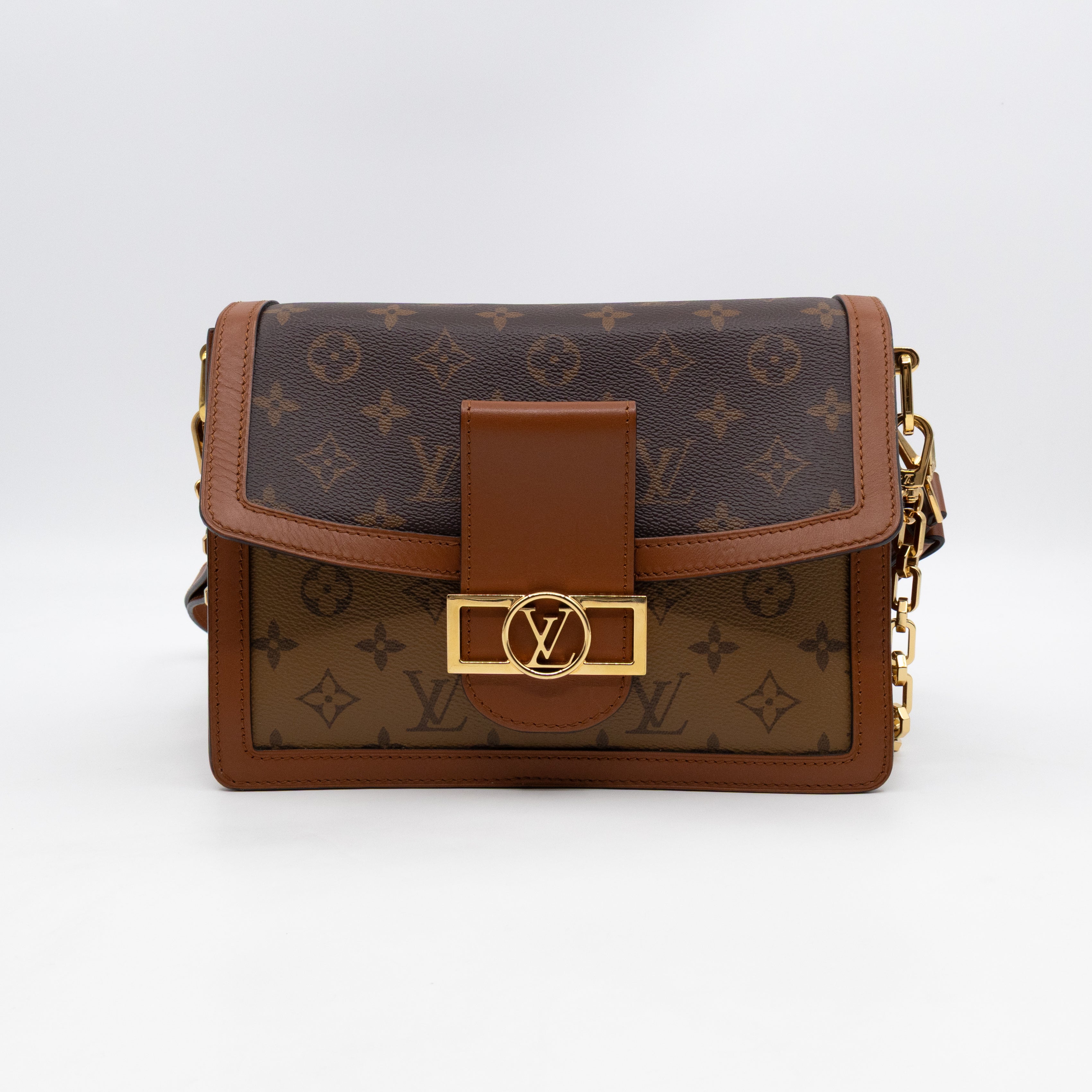 Dauphine MM Monogram Reverse