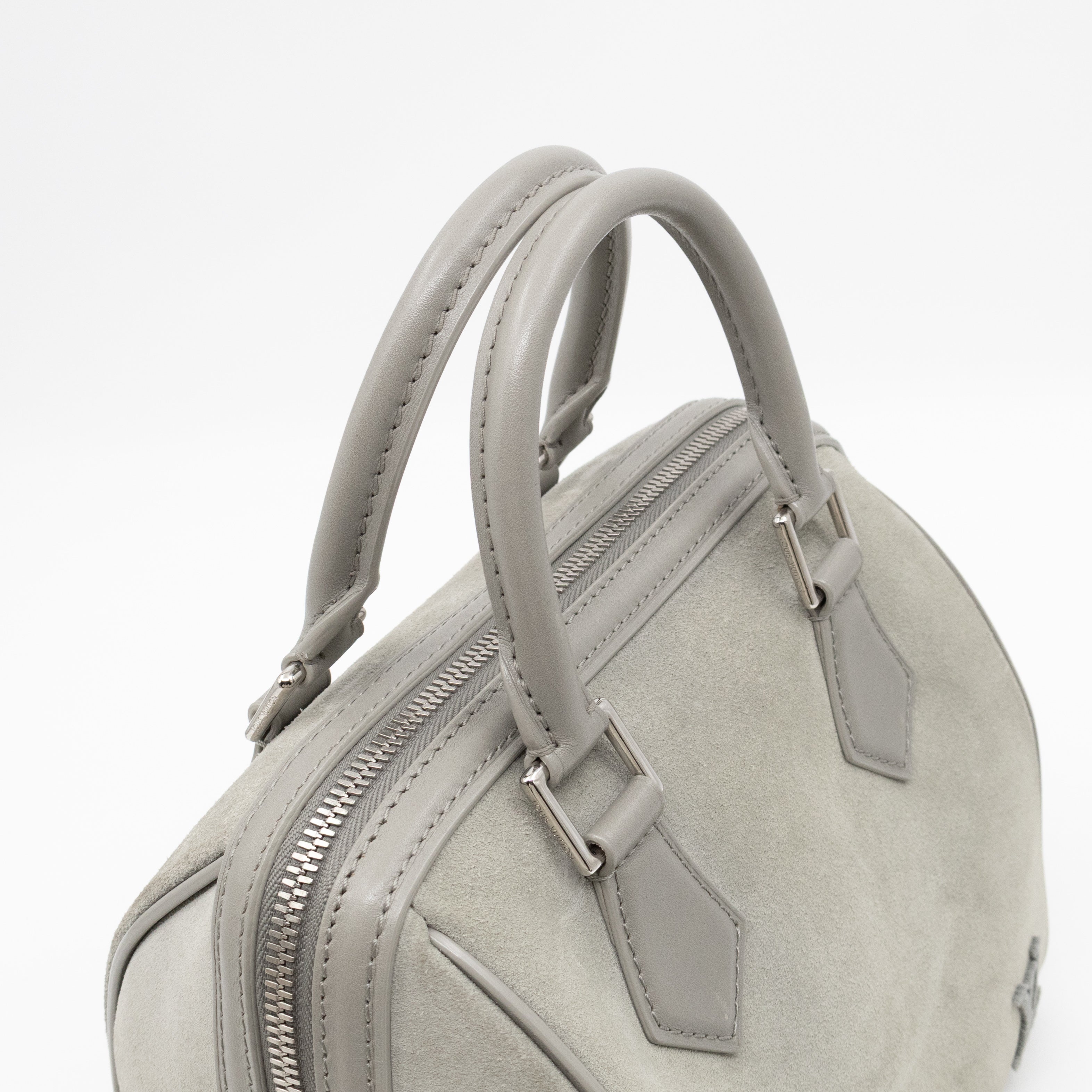 Illusion Speedy Cube PM Grey Suede Leather