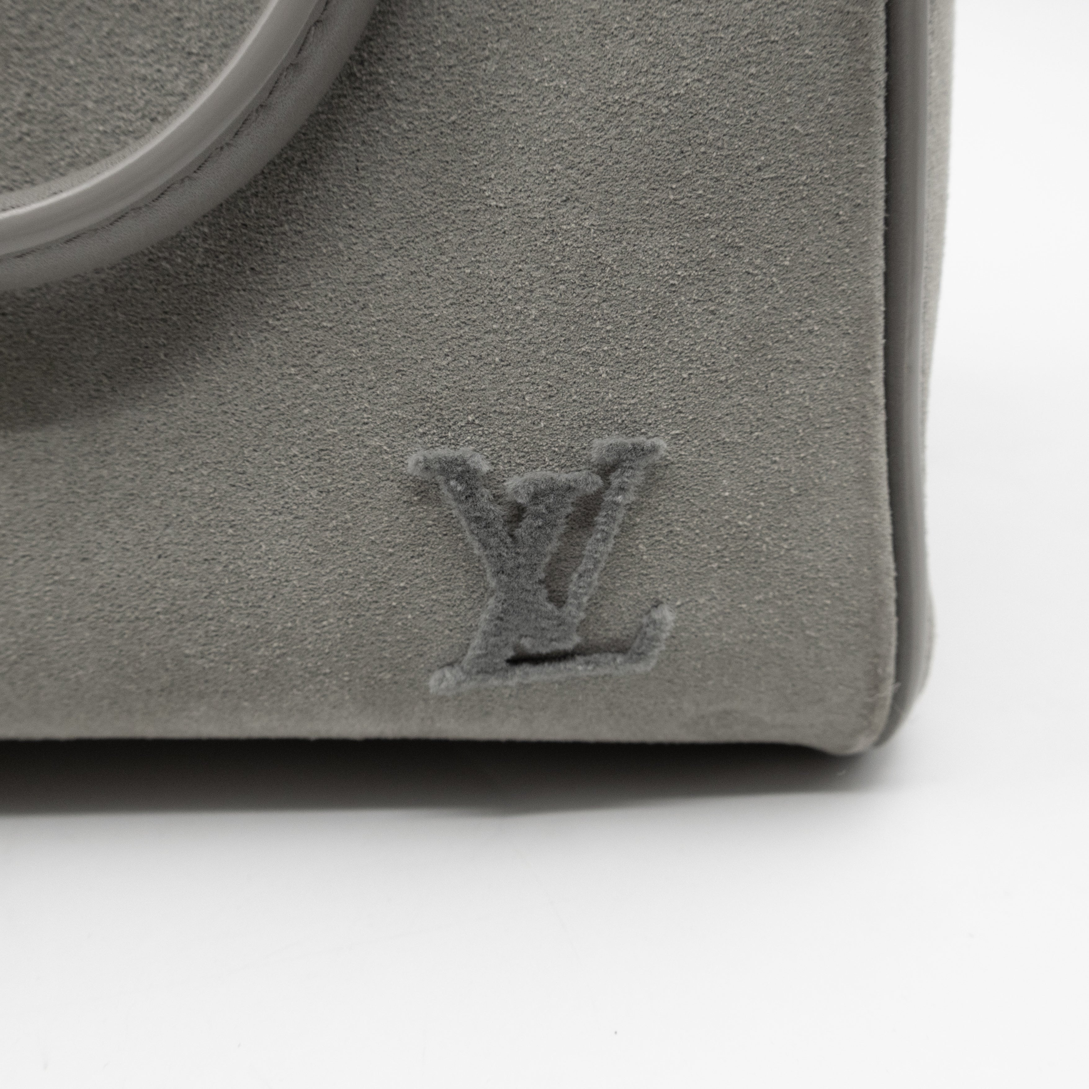 Illusion Speedy Cube PM Grey Suede Leather