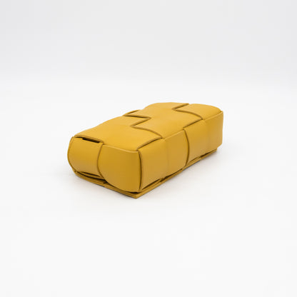 Cassette Mini Belt Bag Yellow Intrecciato Leather