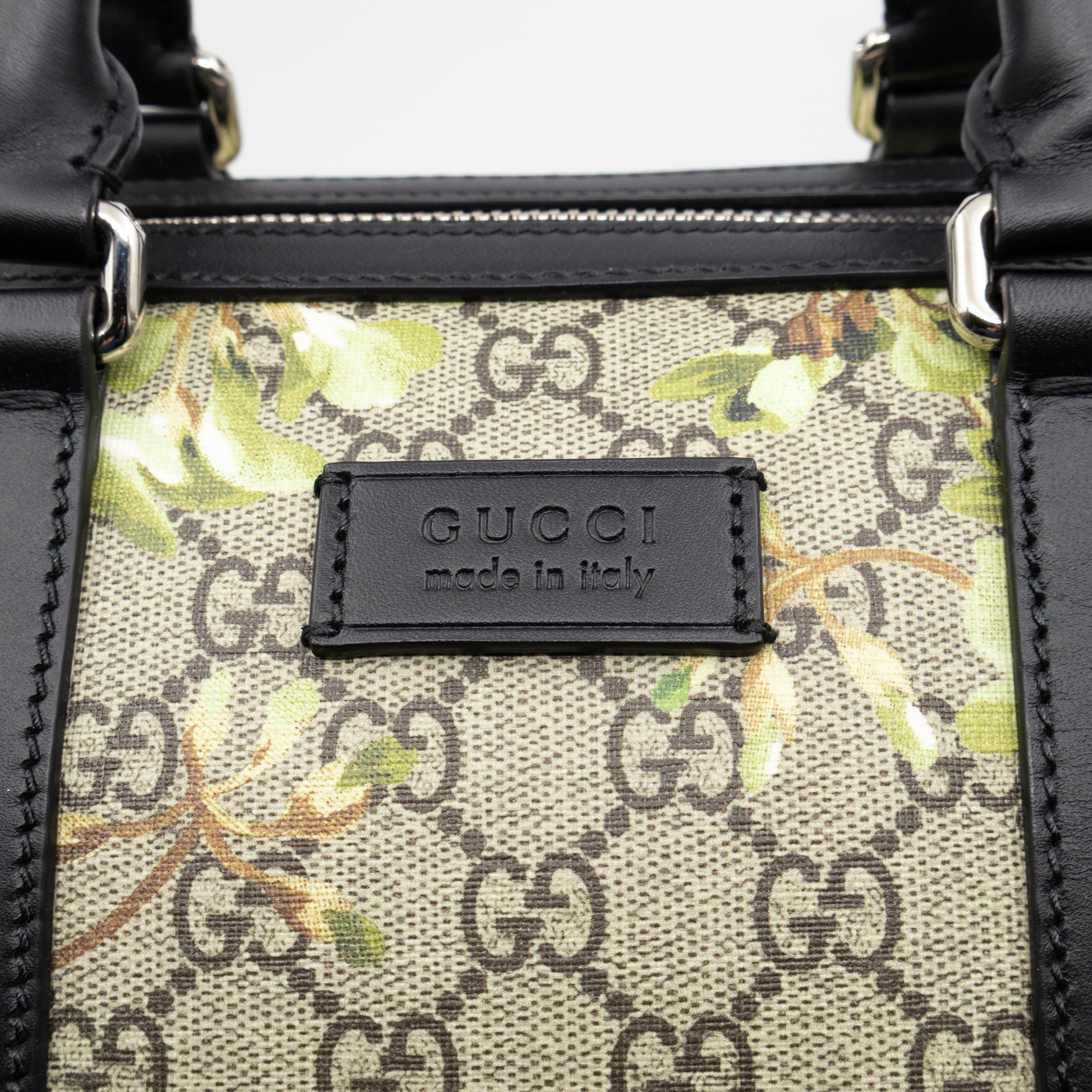 Medium Duffle Bag GG Supreme Blooms Black Leather