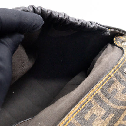 Magic Shoulder Bag Black Leather