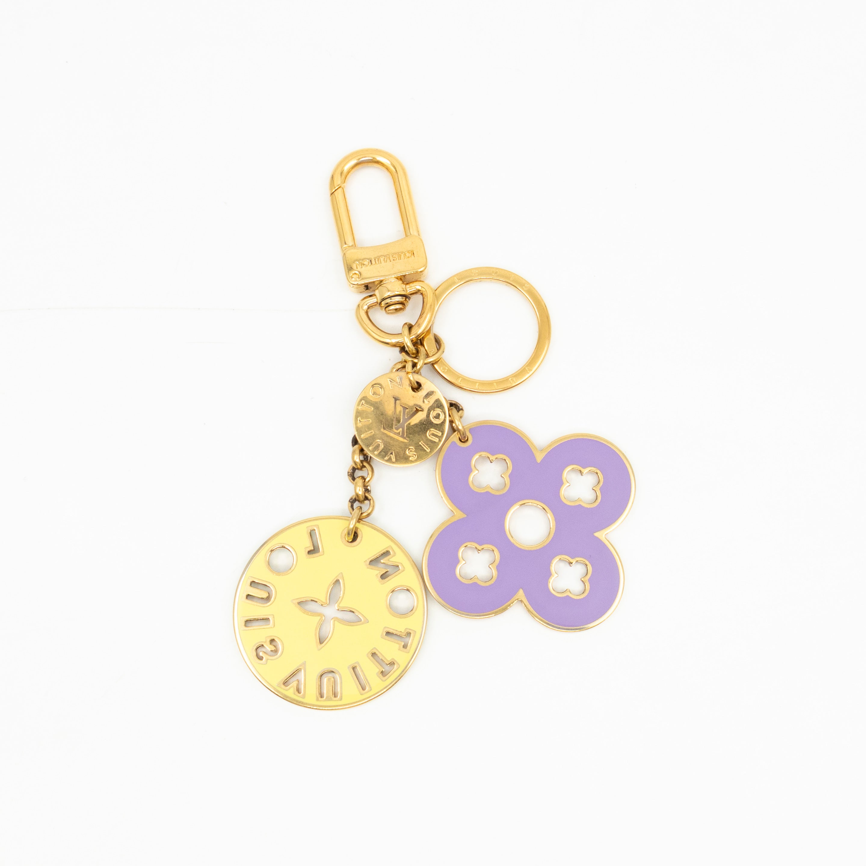 Looping Fleur Pastel Key Charm
