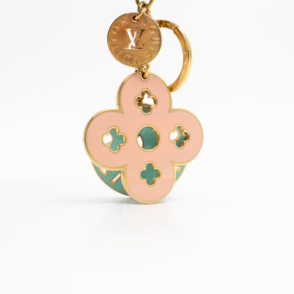 Looping Fleur Pastel Key Charm