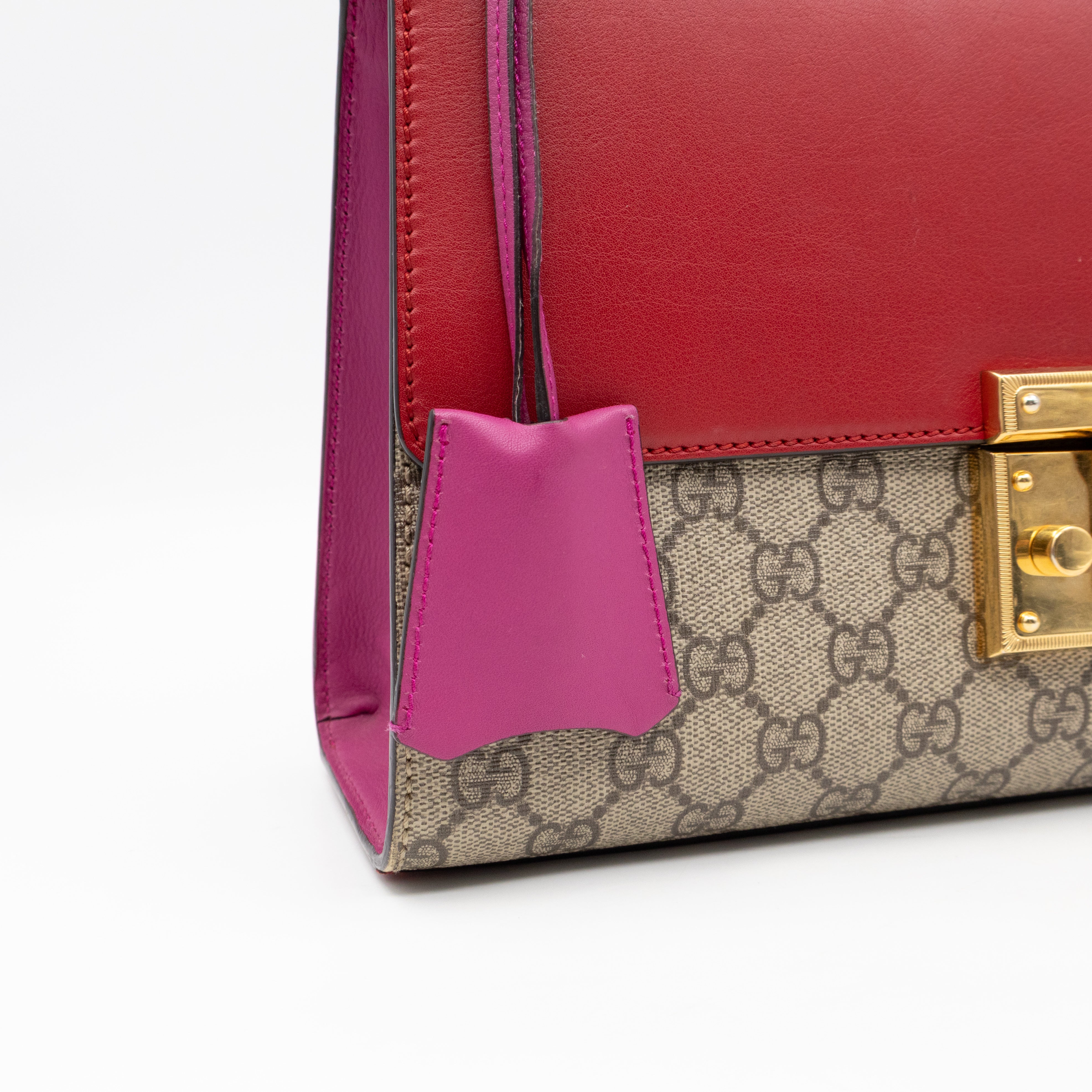 Padlock Flap Bag Medium GG Supreme Red Leather