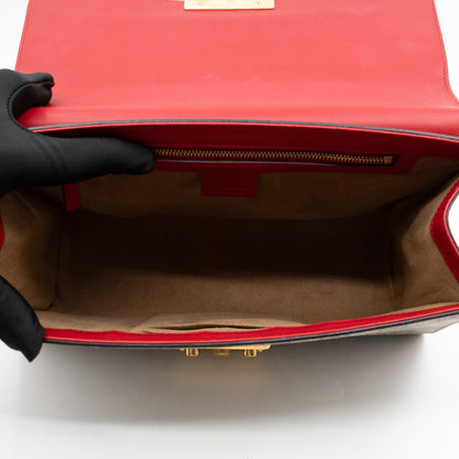 Padlock Flap Bag Medium GG Supreme Red Leather