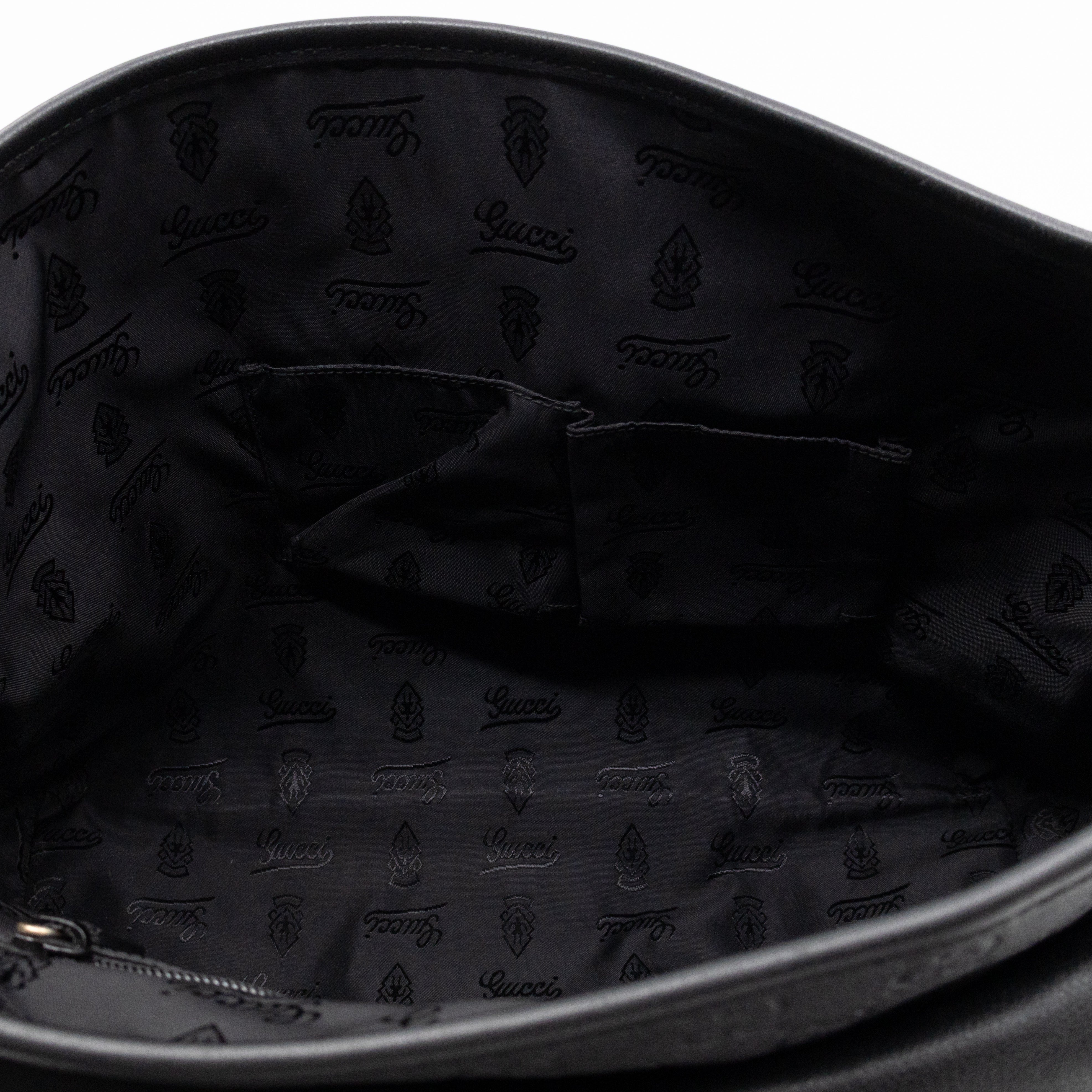 Messenger Shoulder Bag Black Guccissima Leather