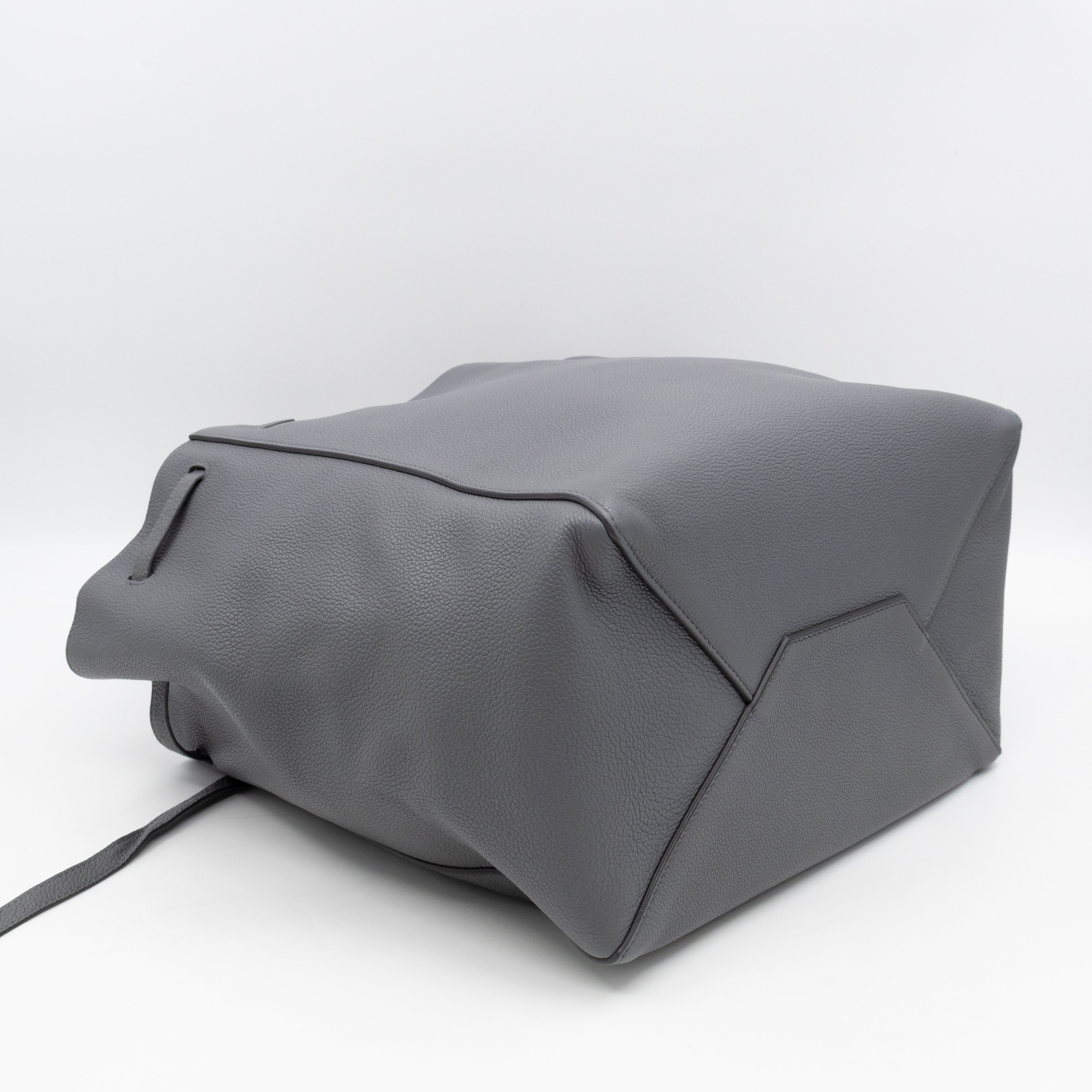 Cabas Phantom Tote Grey Leather