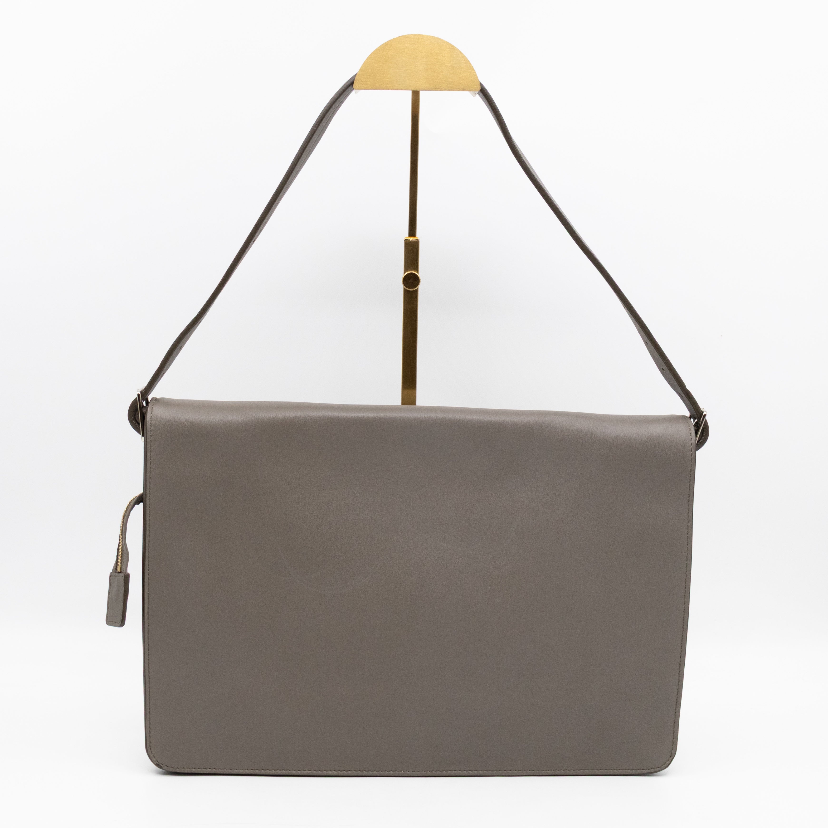 Clasp Fold-over Bag Grey Leather