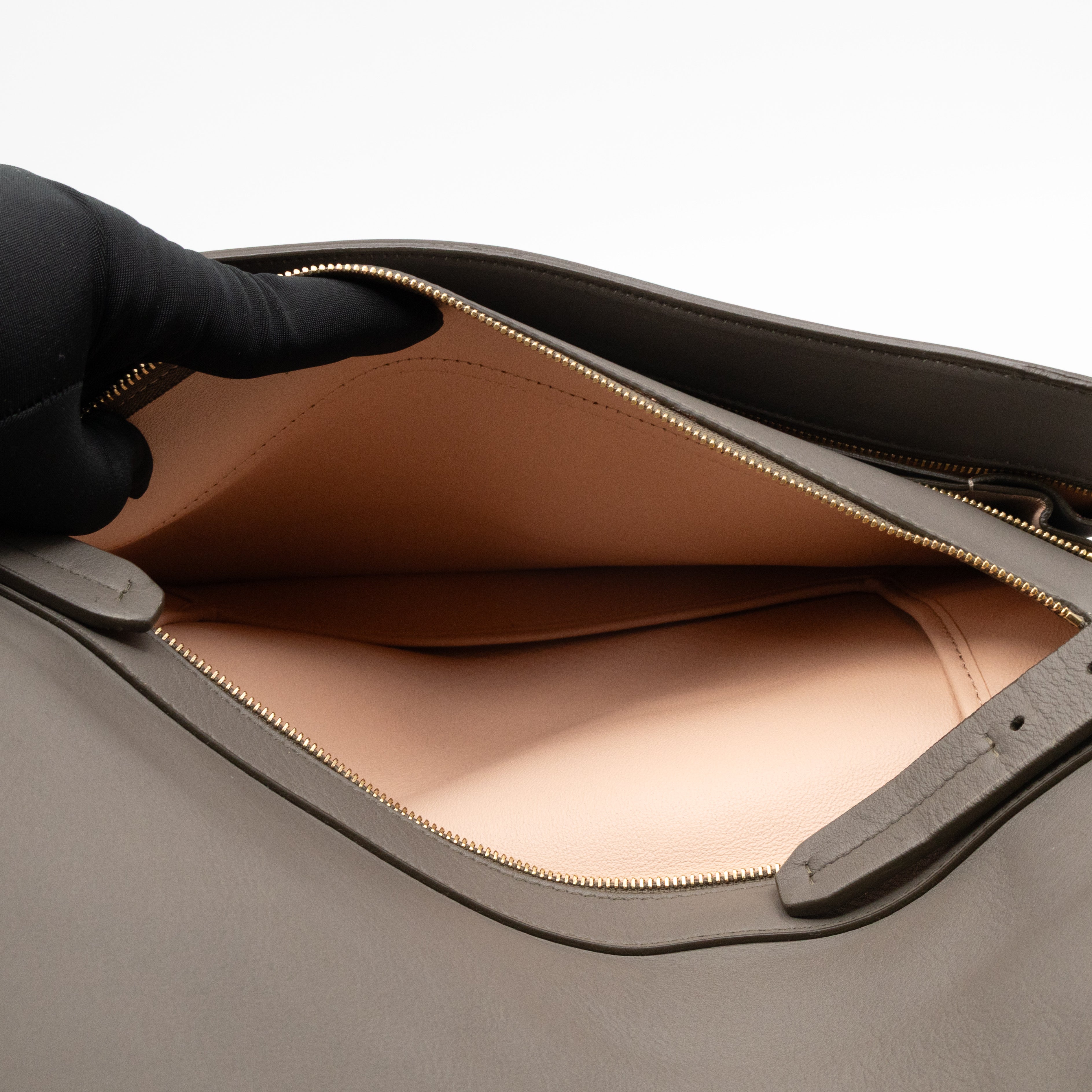 Clasp Fold-over Bag Grey Leather